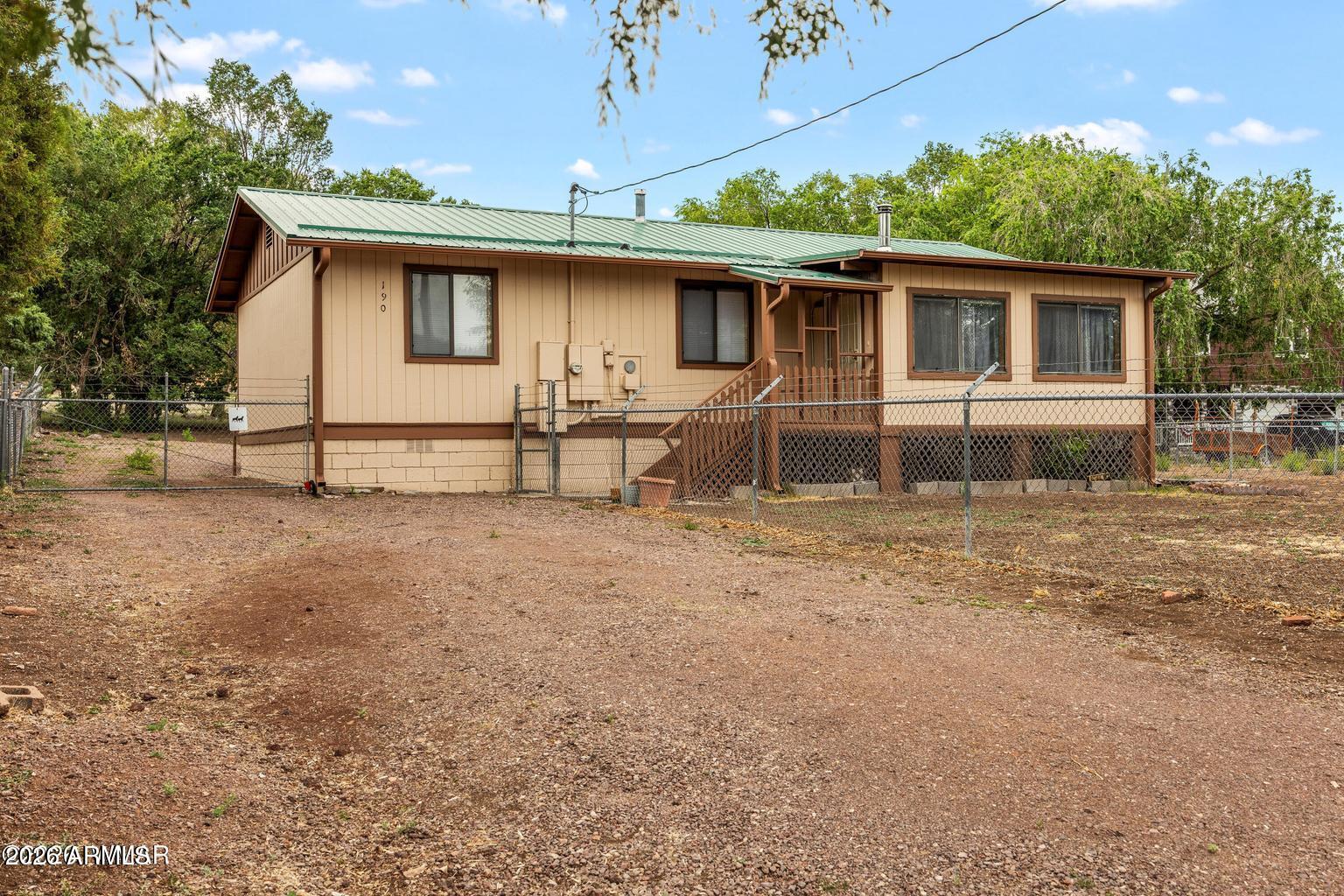 190 County Rd 2180 — photo
