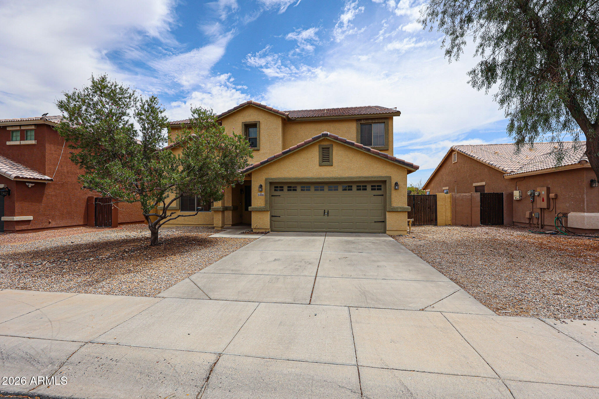 24885 W Wayland Drive — photo