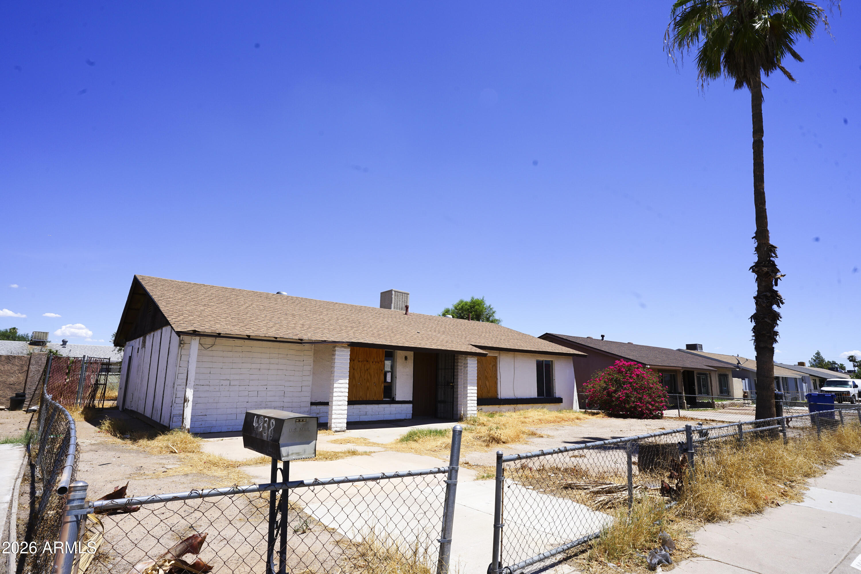 4838 W Coronado Road — photo
