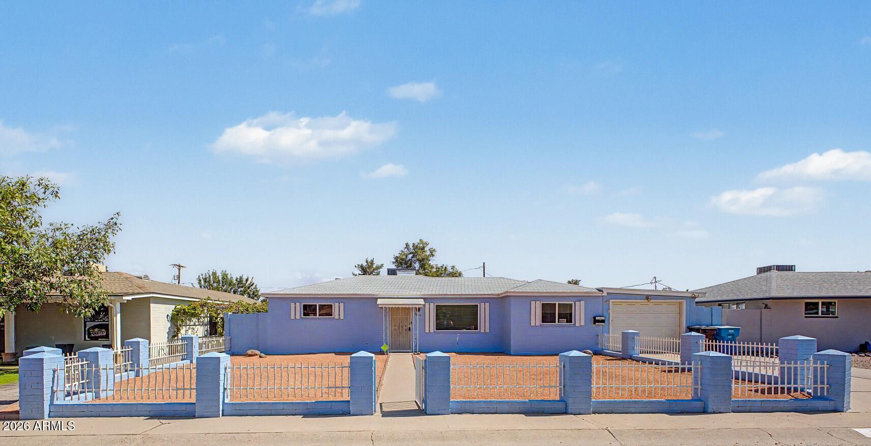 3019 W el Caminito Drive — photo