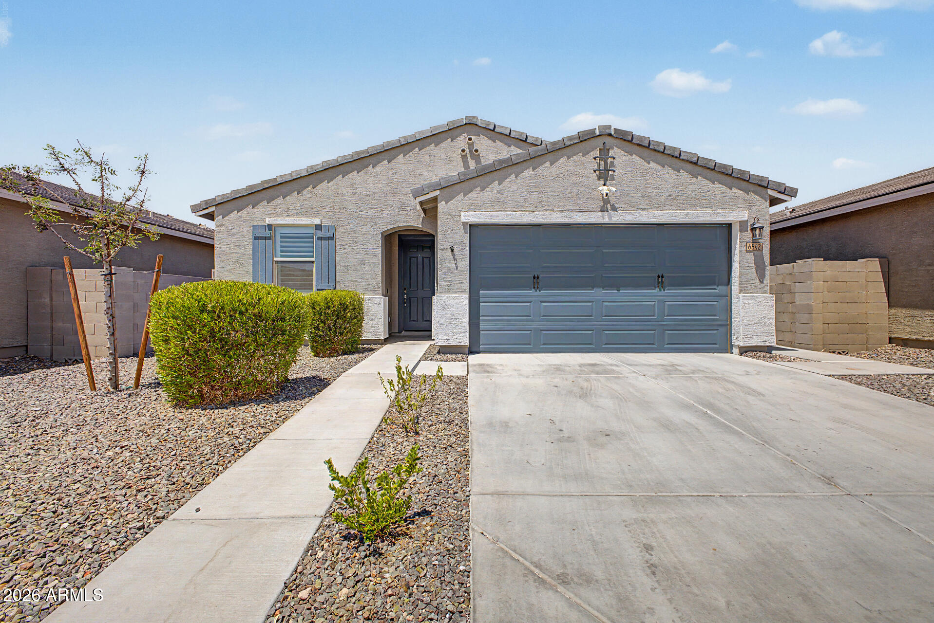 6842 W Beth Drive — photo