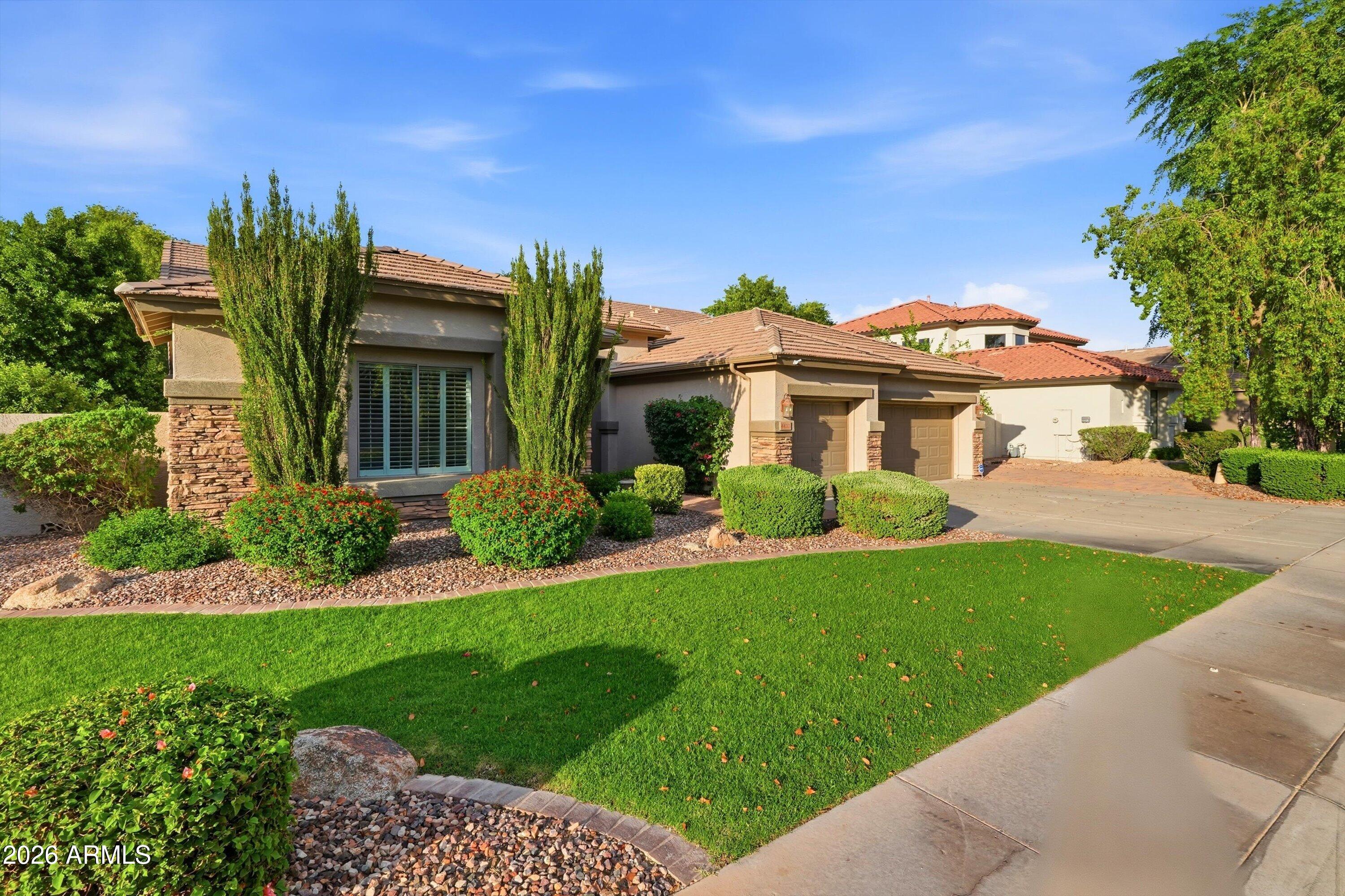 4432 E Arbor Drive — photo
