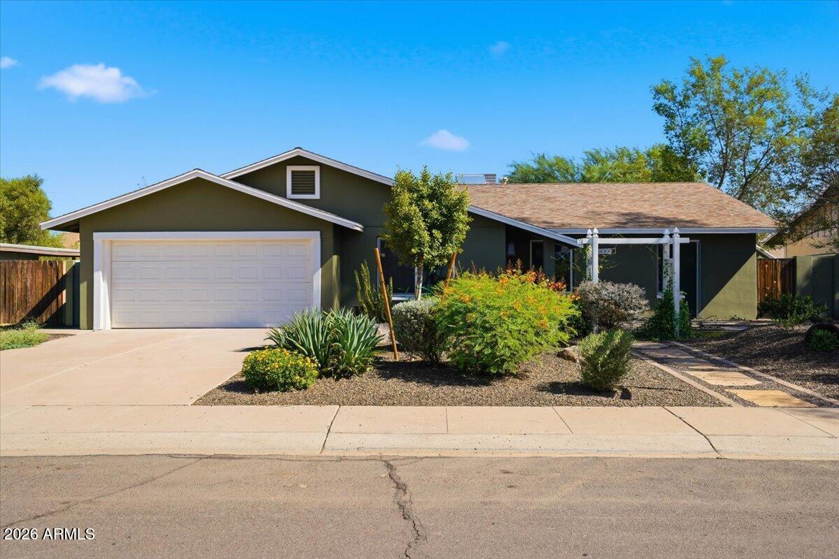 1506 E Broadmor Drive — photo