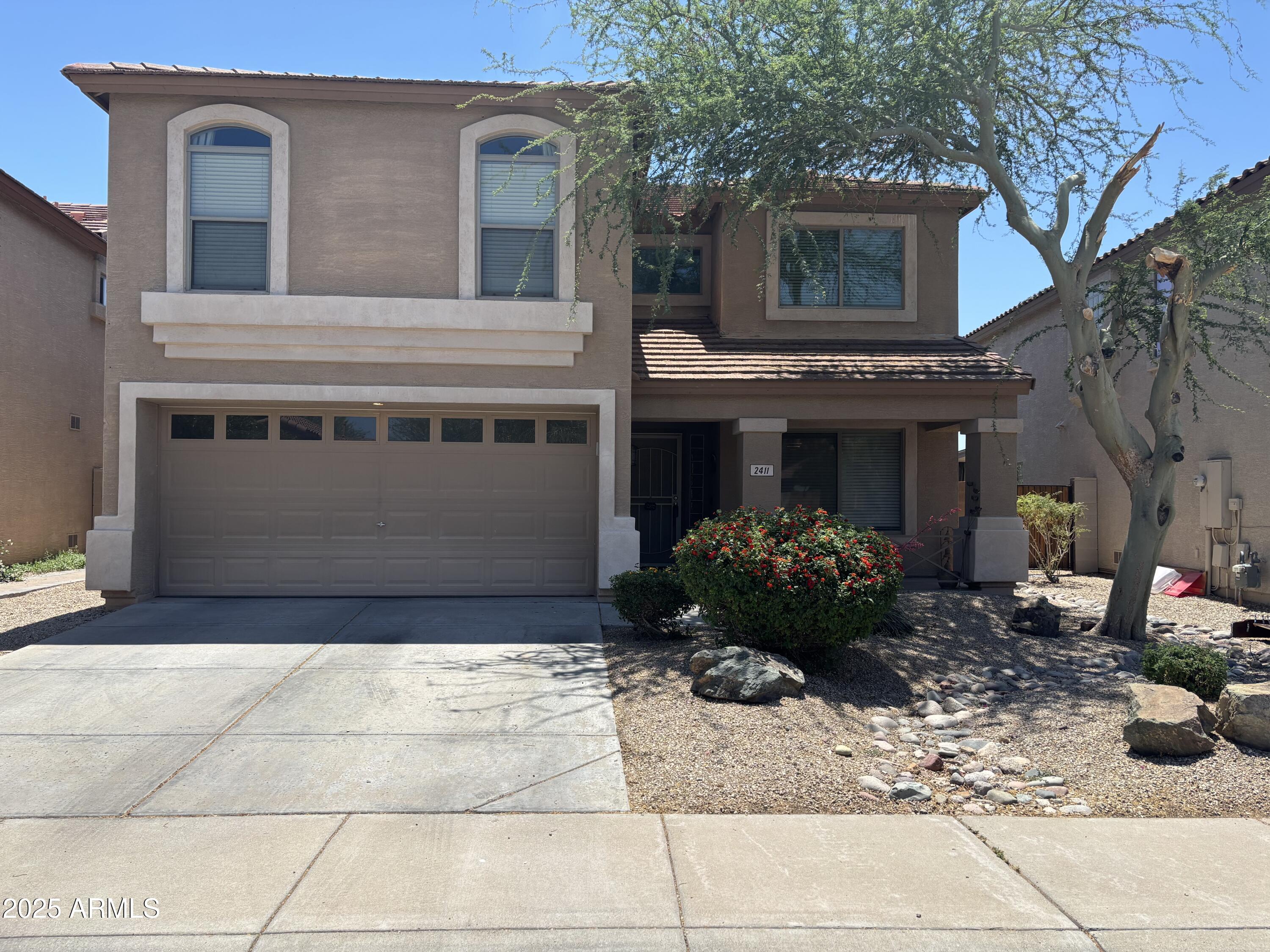 2411 W Lucia Drive — photo