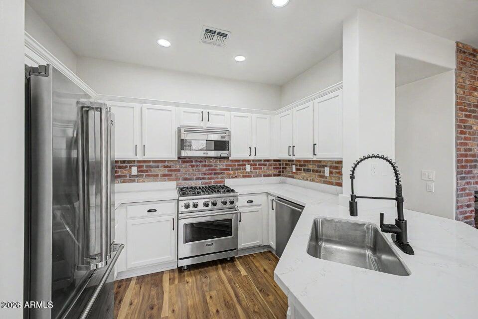 39606 N Prairie Lane — photo