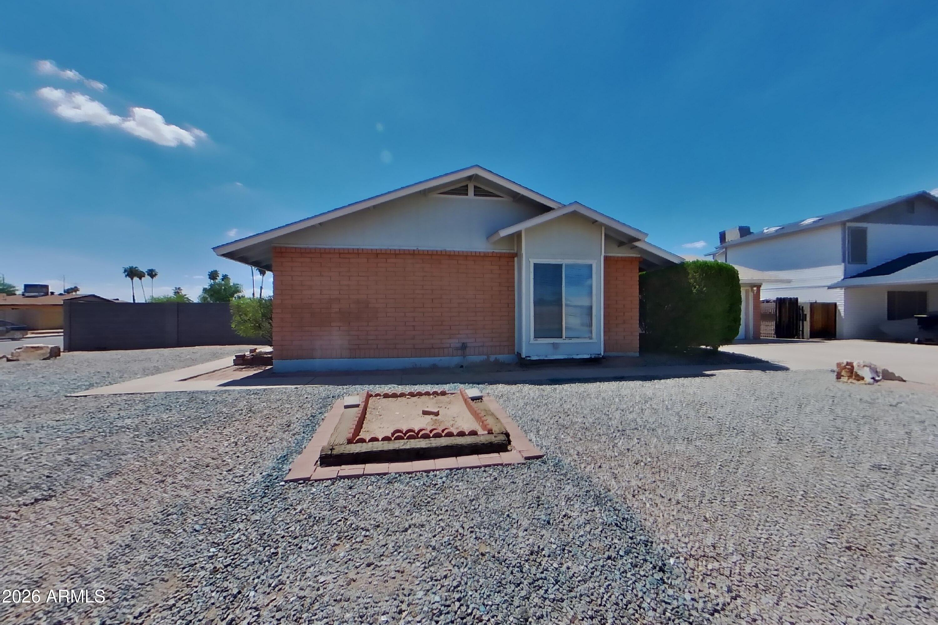 3018 S Standage Street — photo