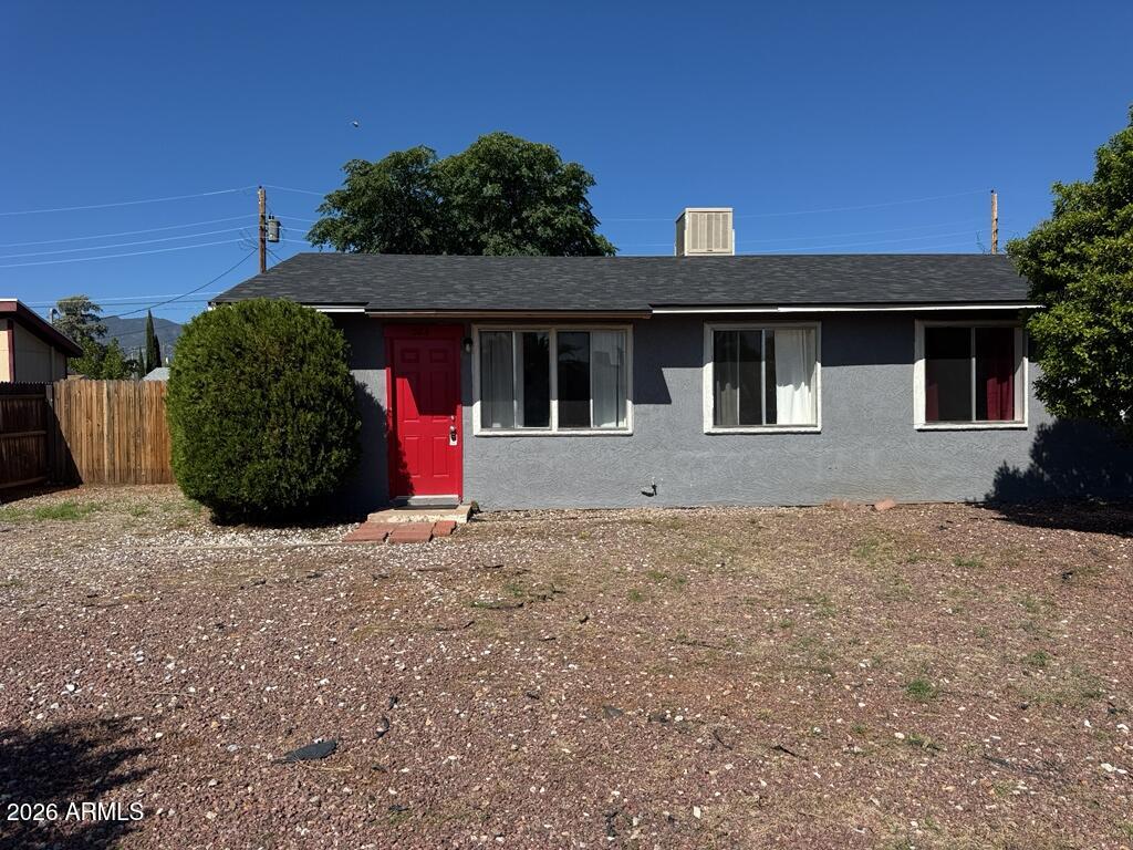 524 Graham Place — photo