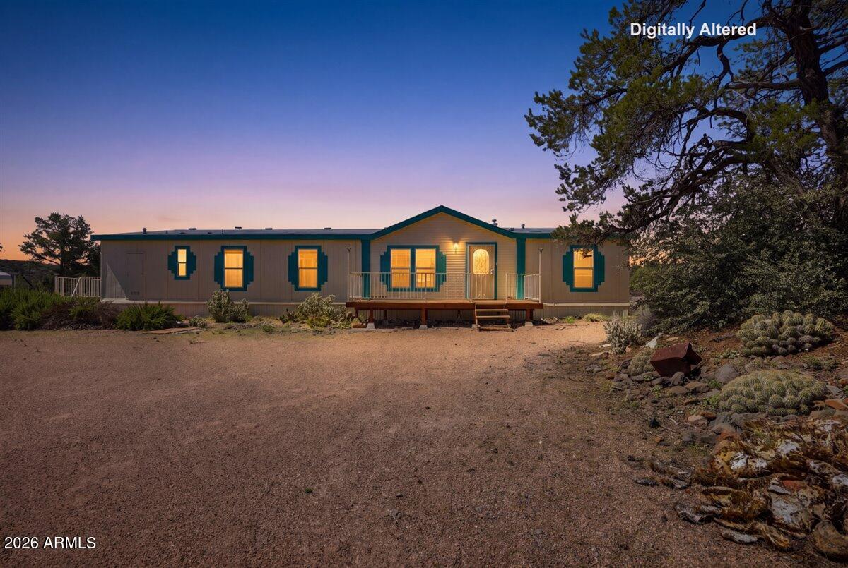 4619 N Lookout Canyon Road — photo