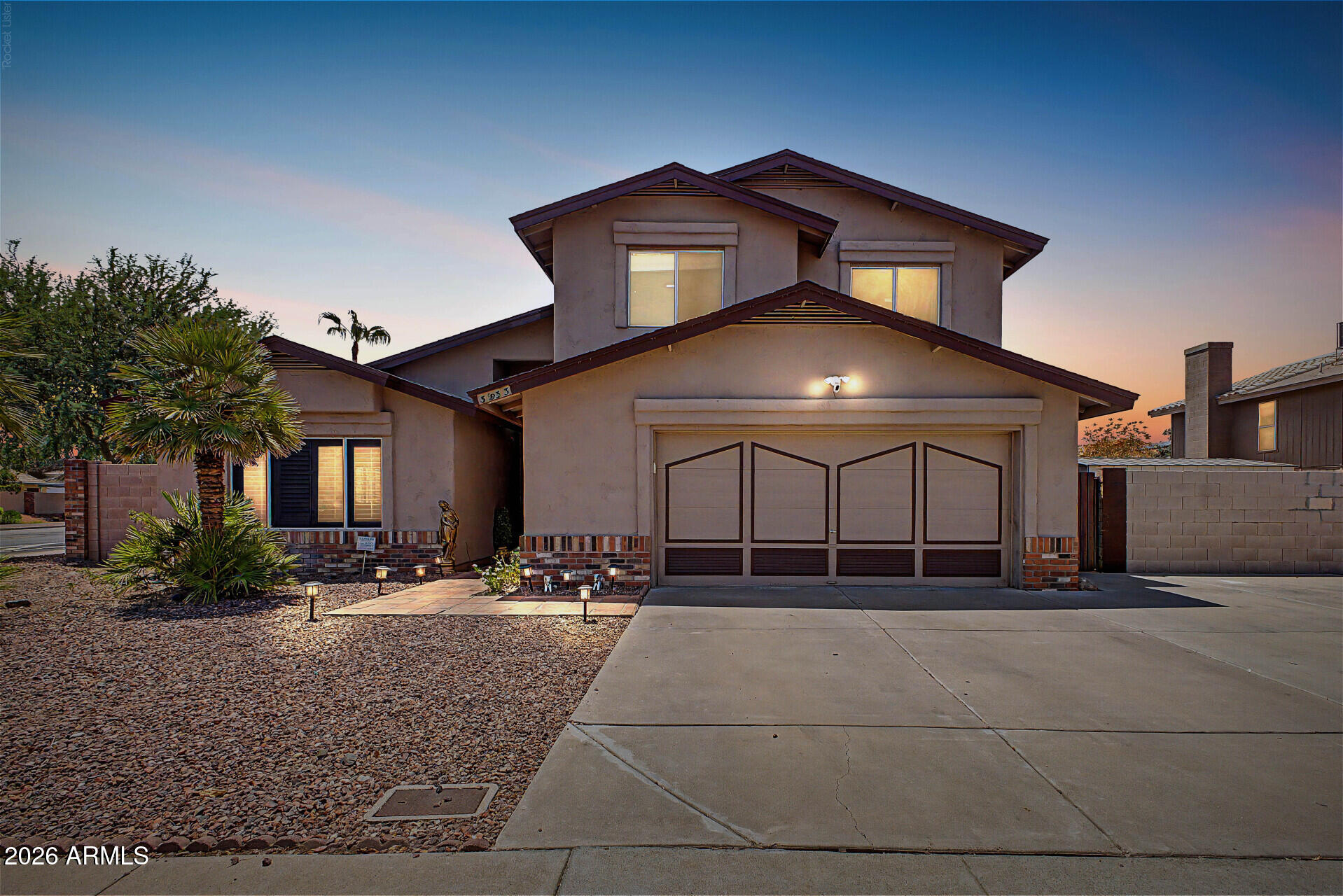 3933 W Saguaro Park Lane — photo