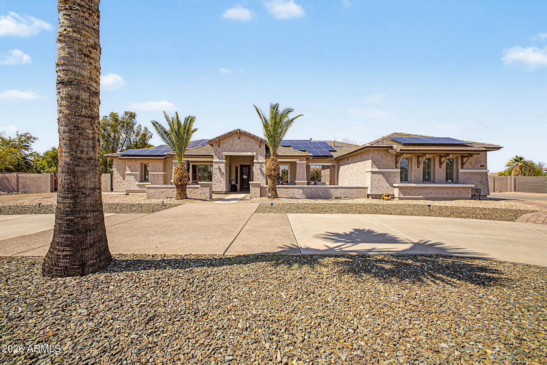 14284 W Becker Lane — photo