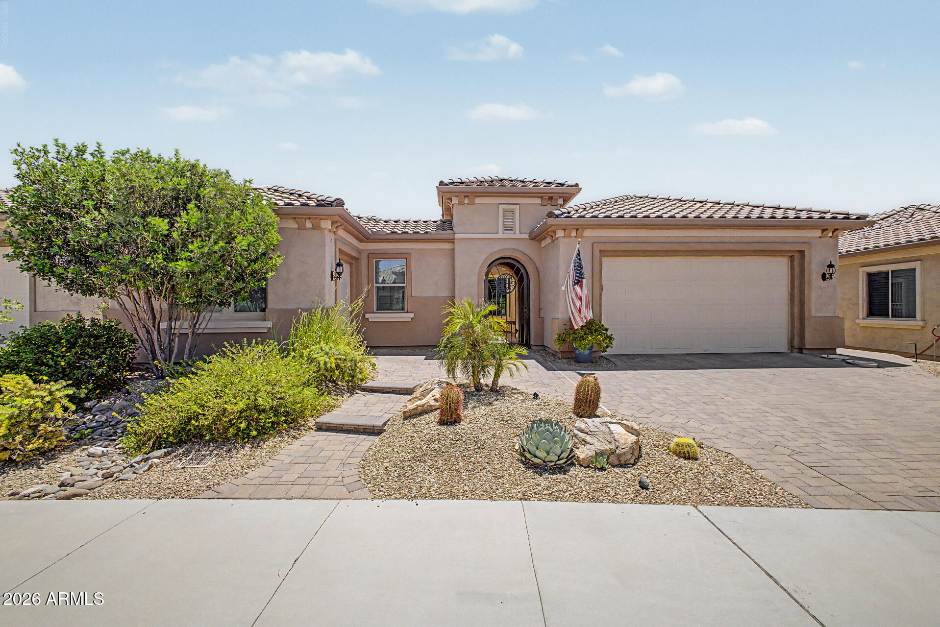 27425 W Yukon Drive — photo