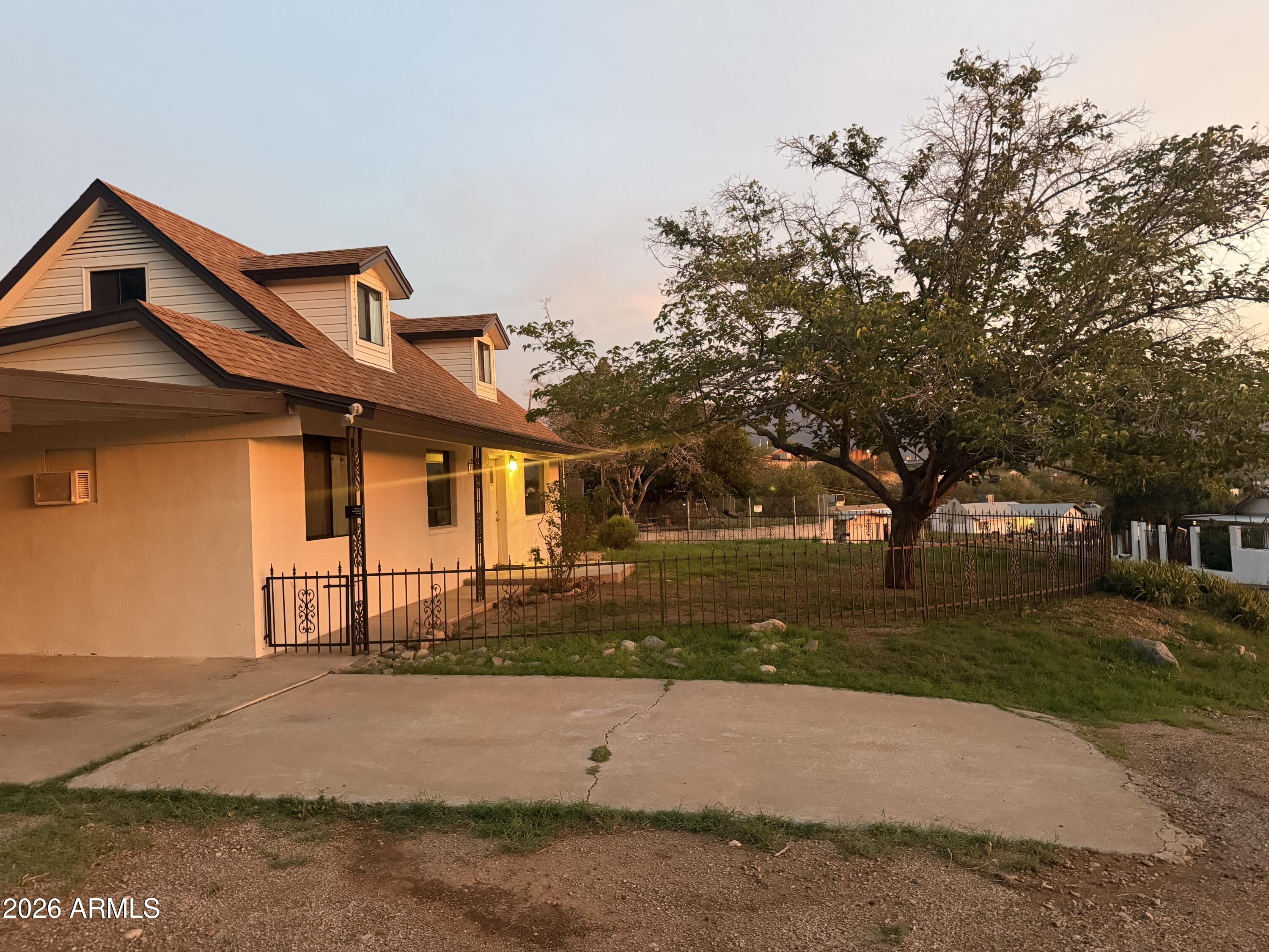 1402 E Mesquite Street, Globe, AZ 85501 — photo 2