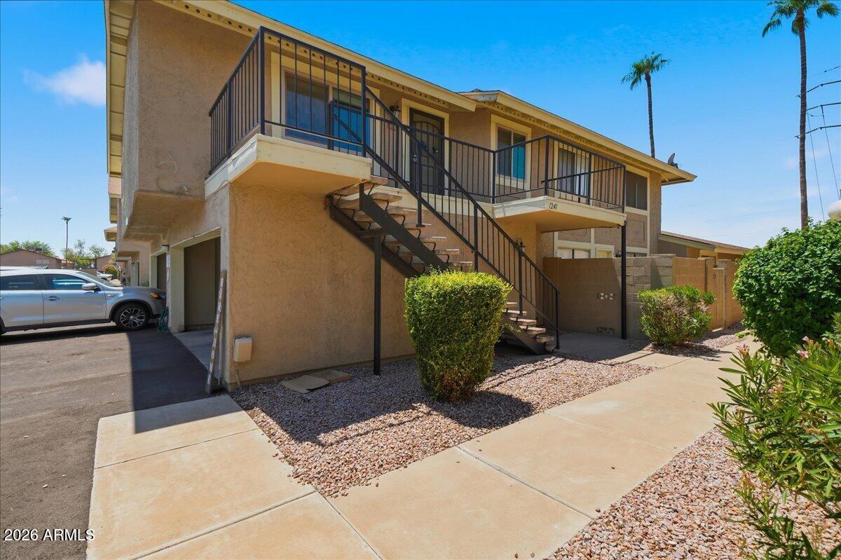 1241 N Granite Reef Road — photo