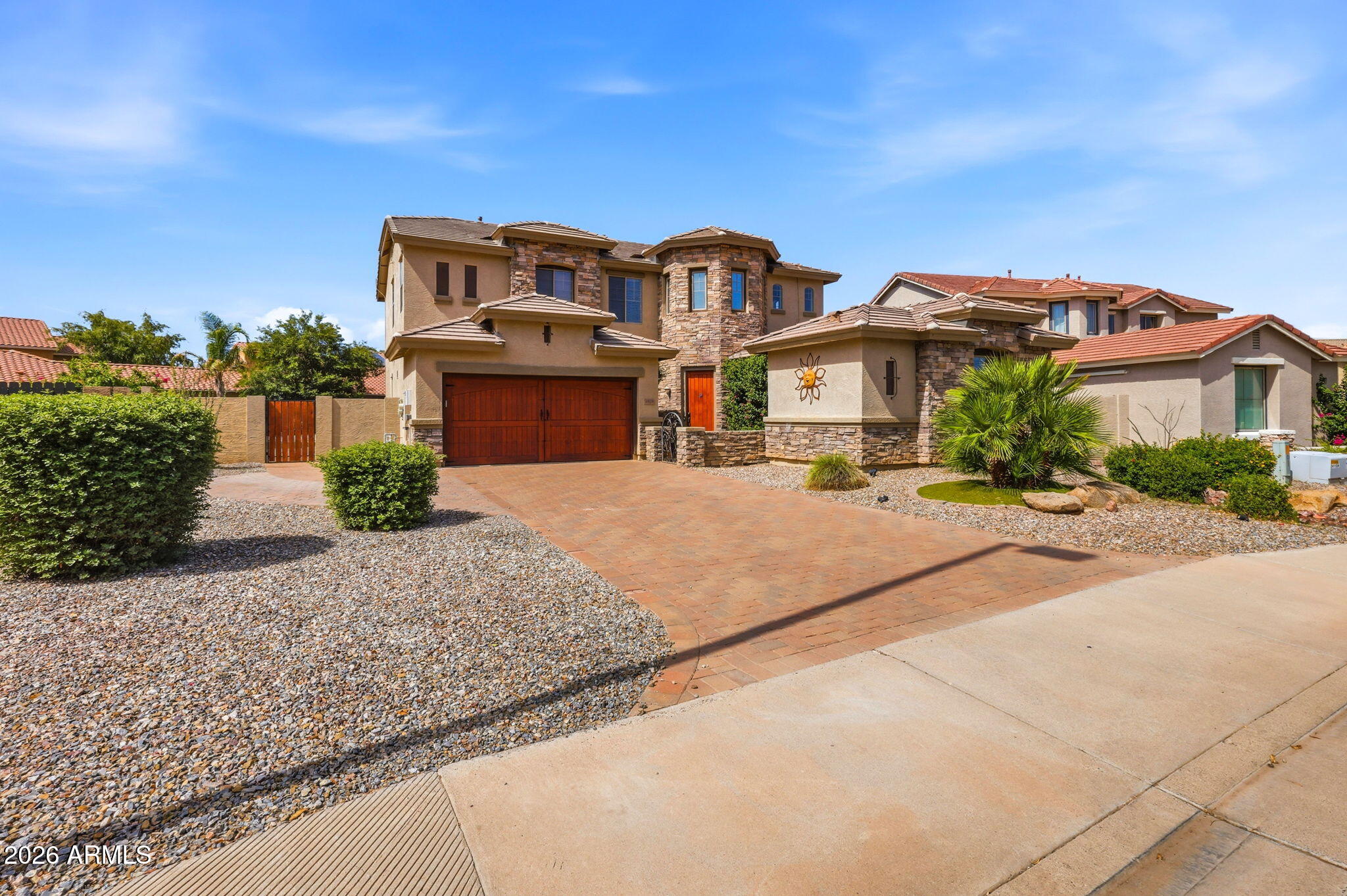 3829 E Packard Drive — photo