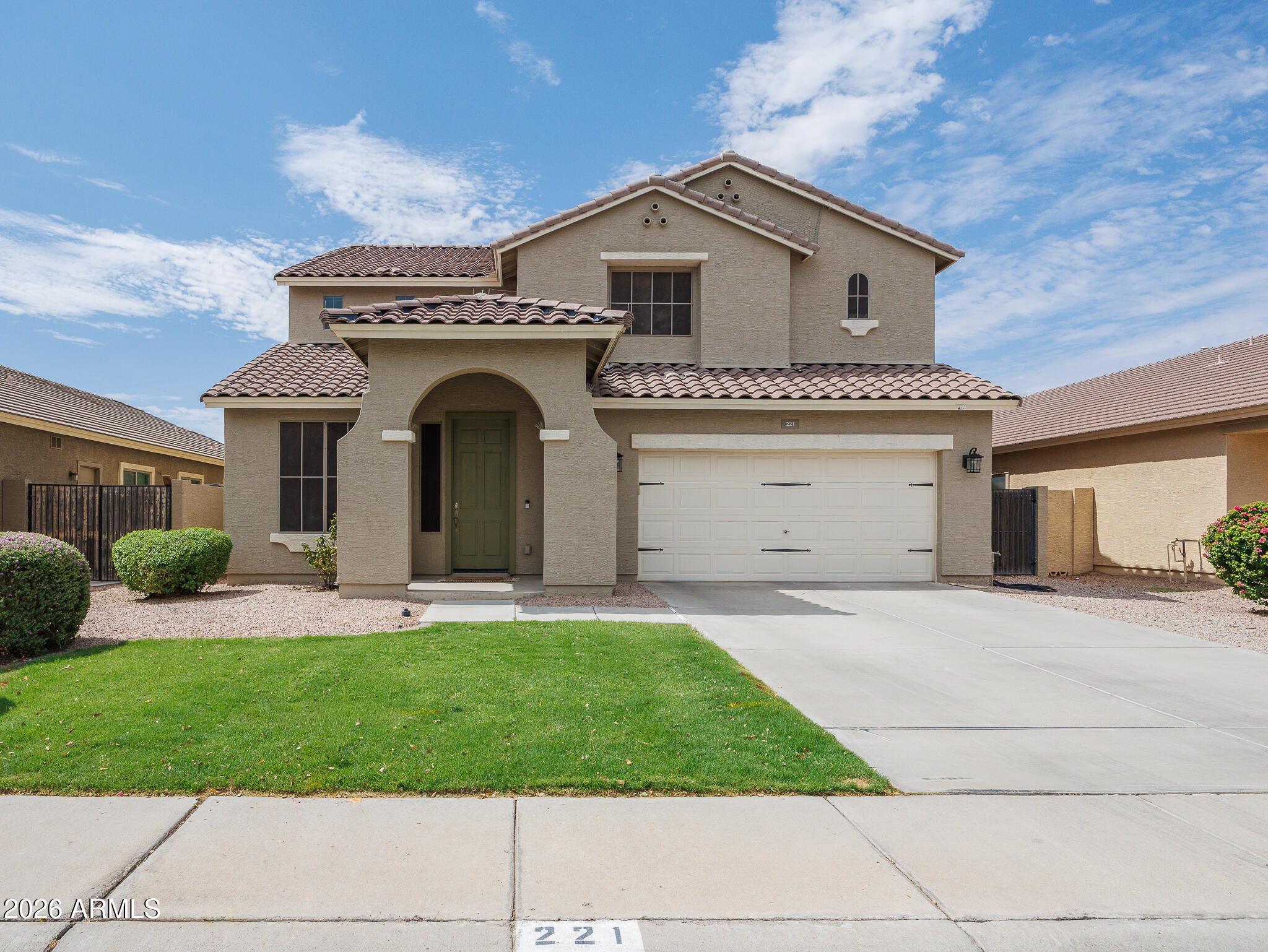 221 W Tahiti Drive — photo