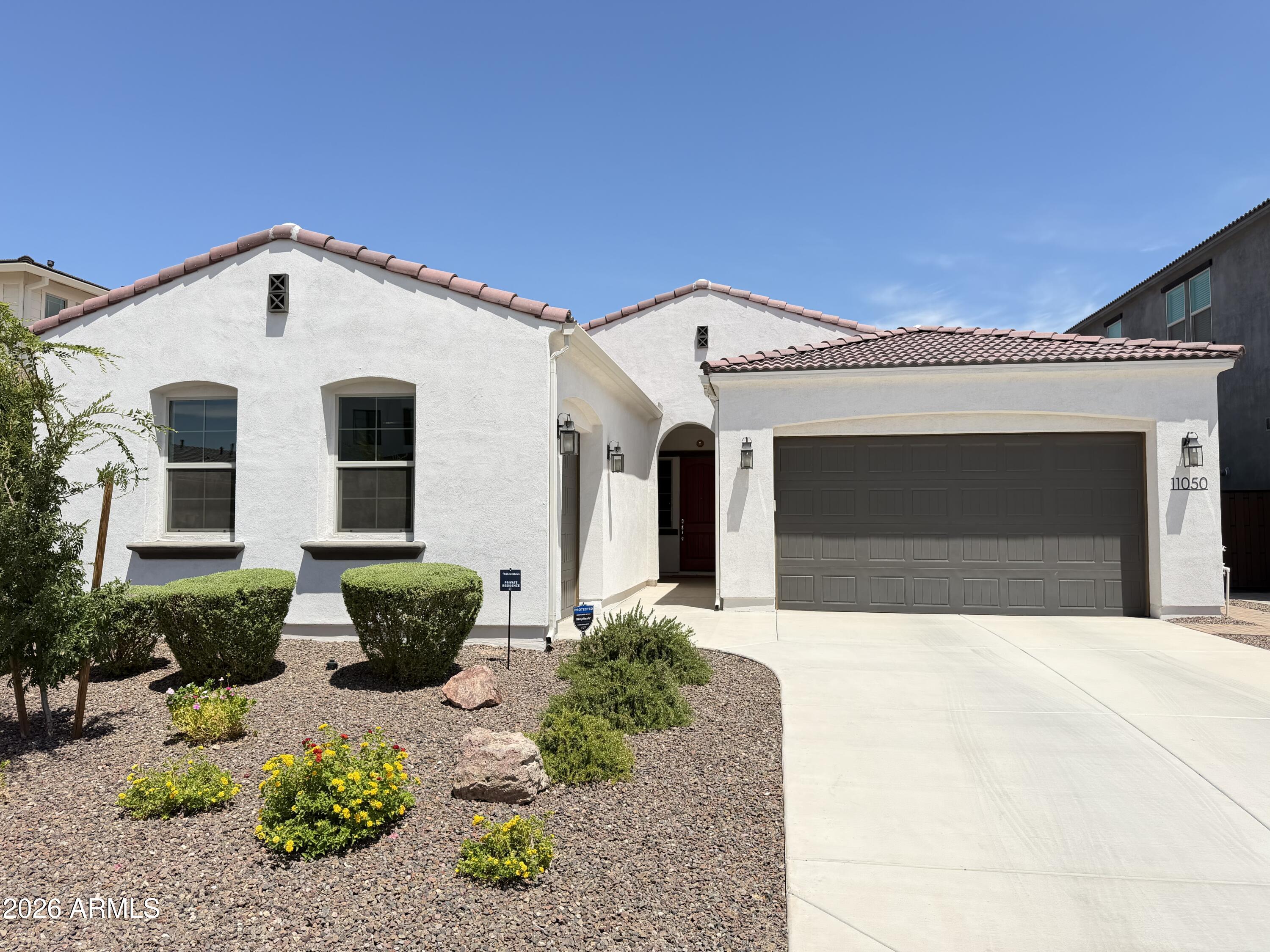 11050 E Utopia Avenue — photo