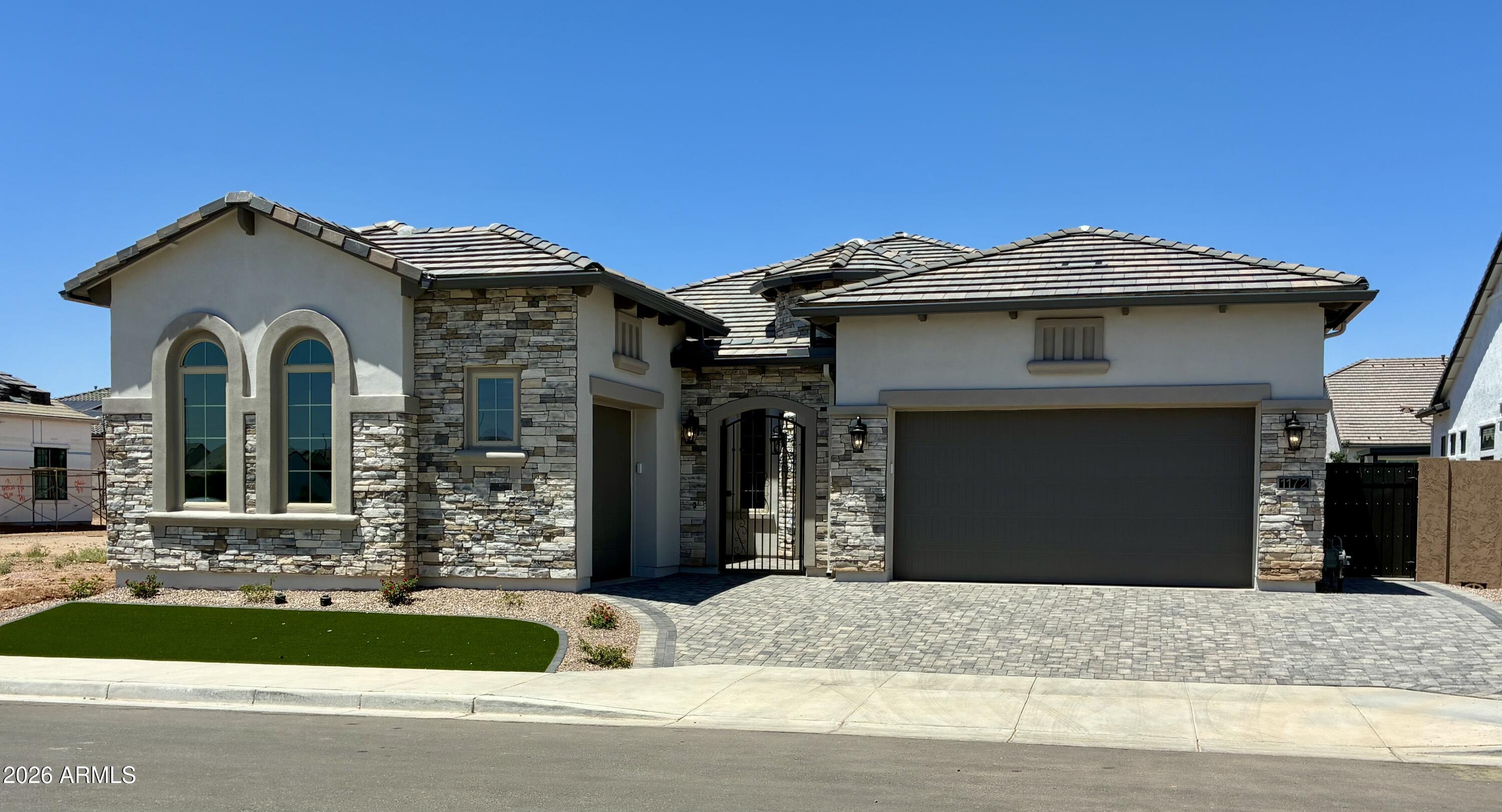 1071 E Peach Tree Drive — photo