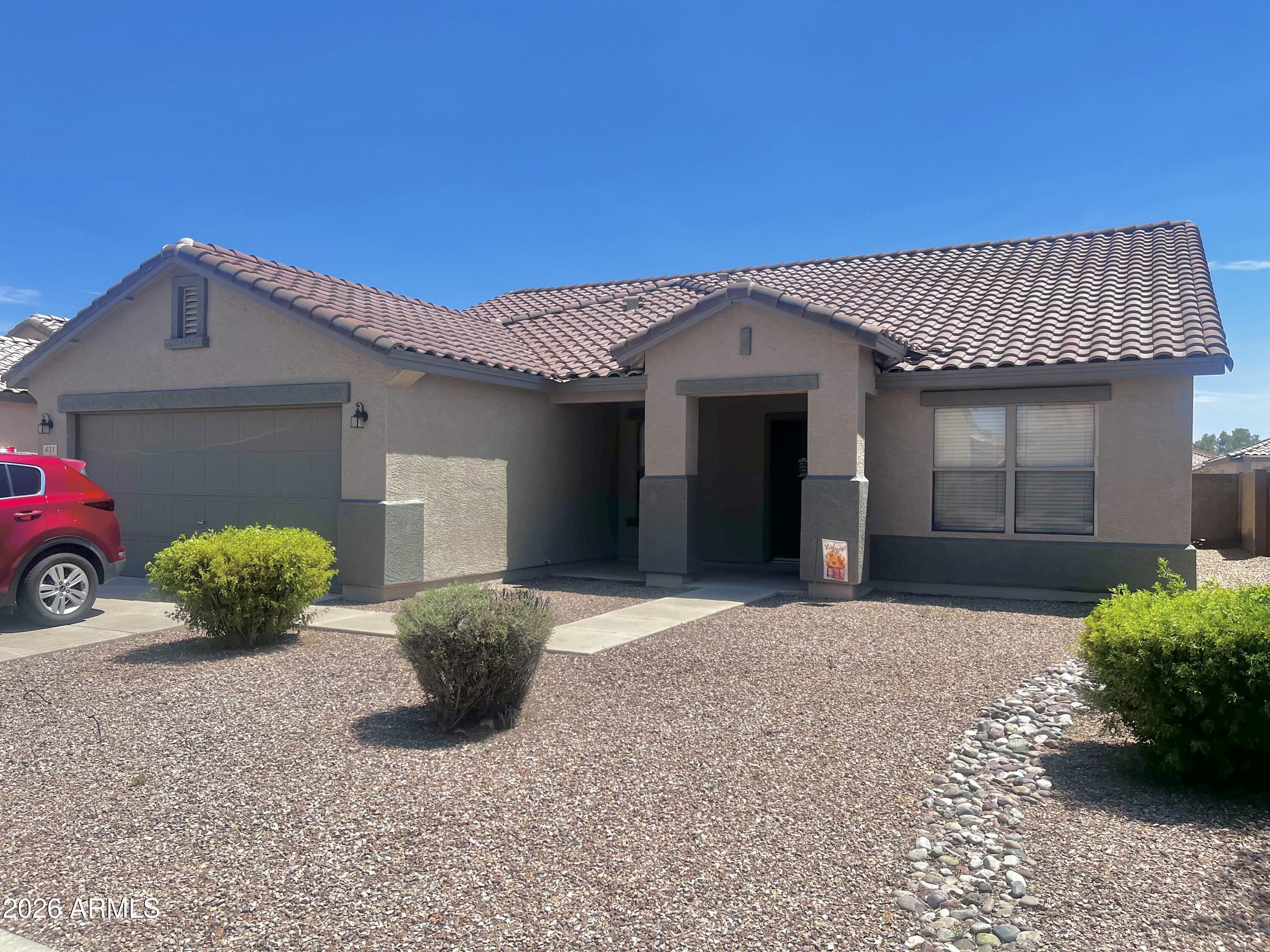 631 W Silver Reef Court — photo