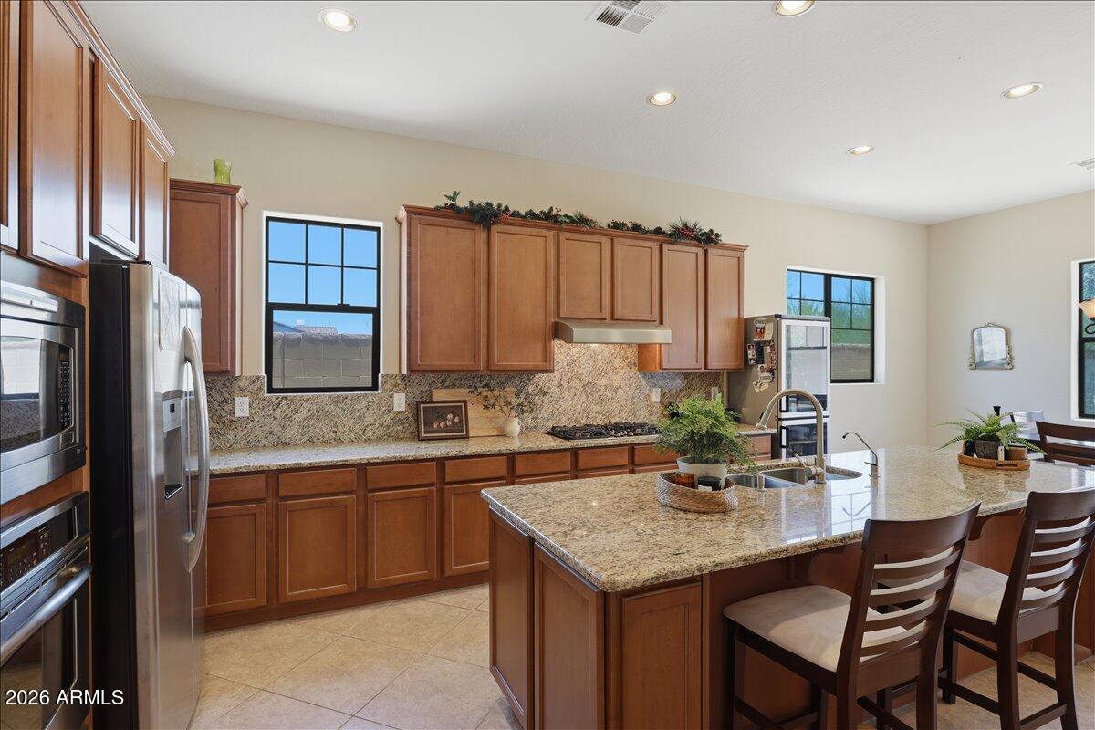 21401 W Mule Deer Way — photo