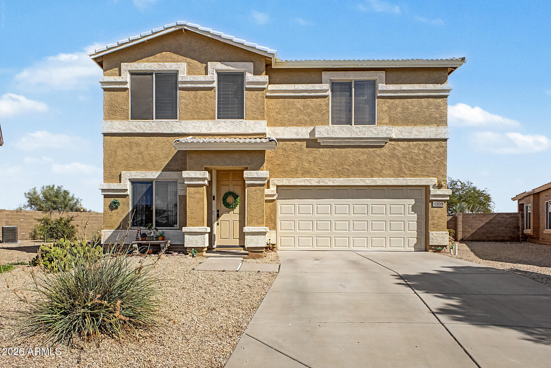 1309 E Daisy Way — photo