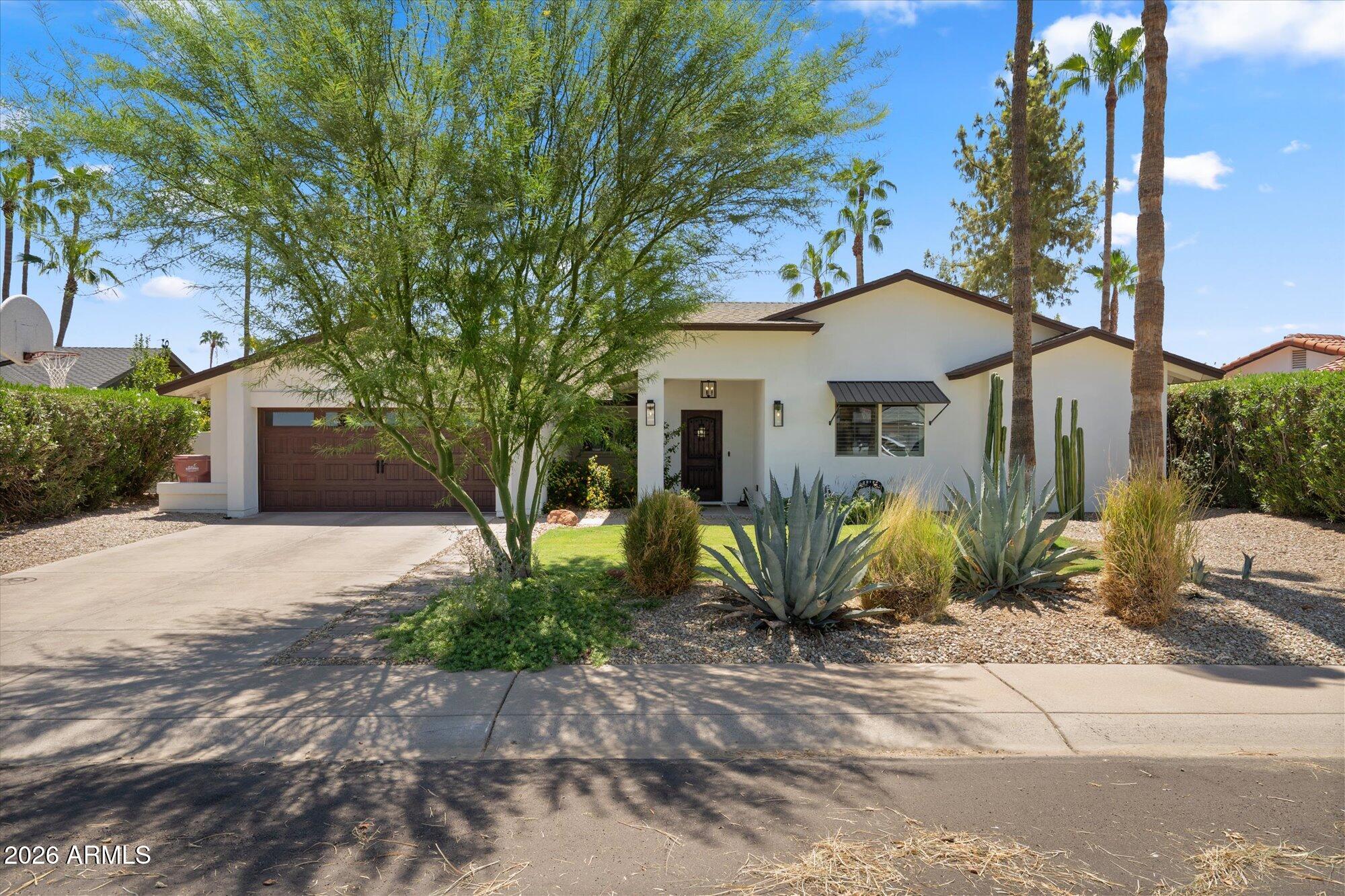 7435 E Corrine Road — photo