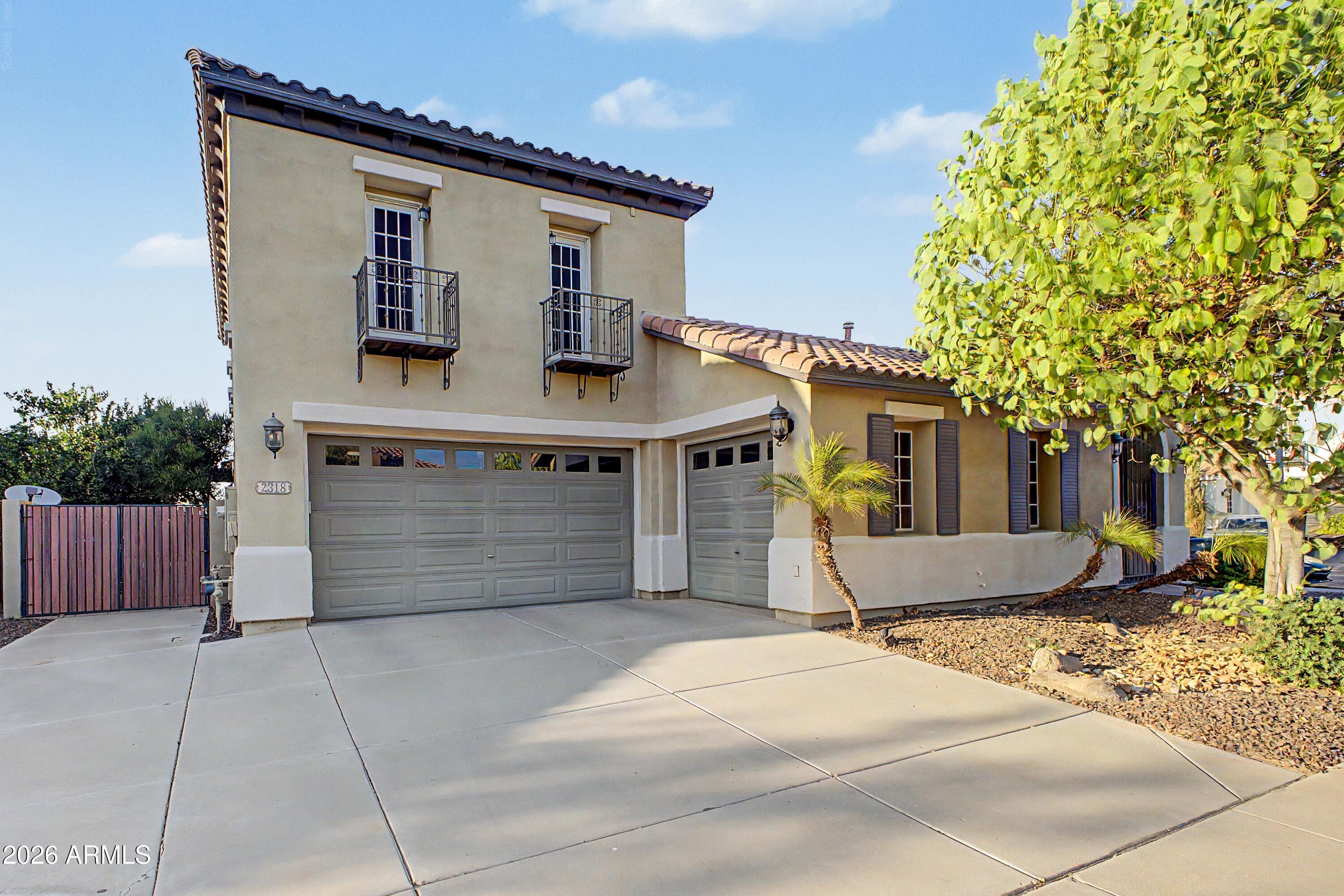 2318 E Aster Drive — photo