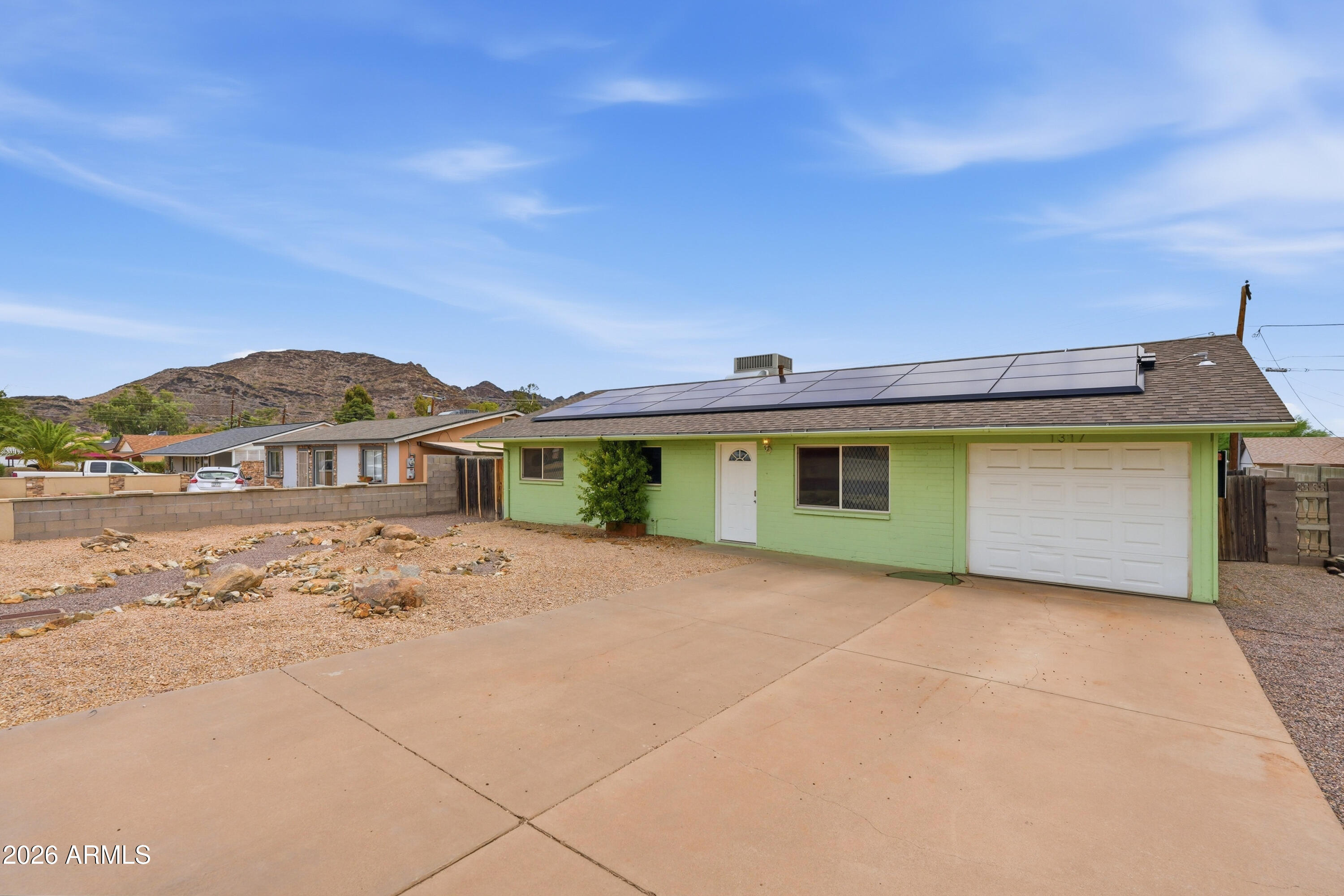 1317 E Desert Cove Avenue — photo