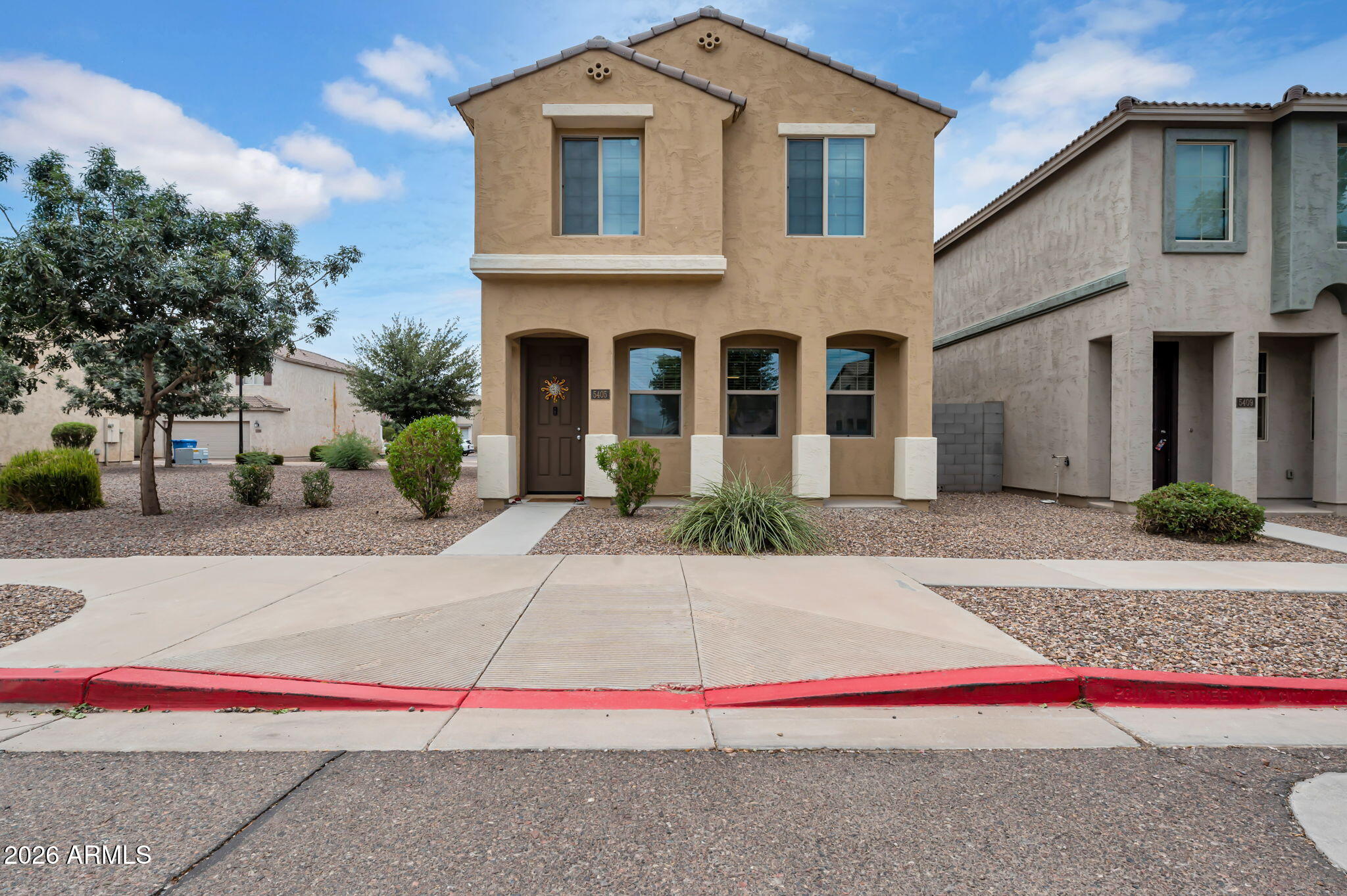 5405 W Warner Street — photo