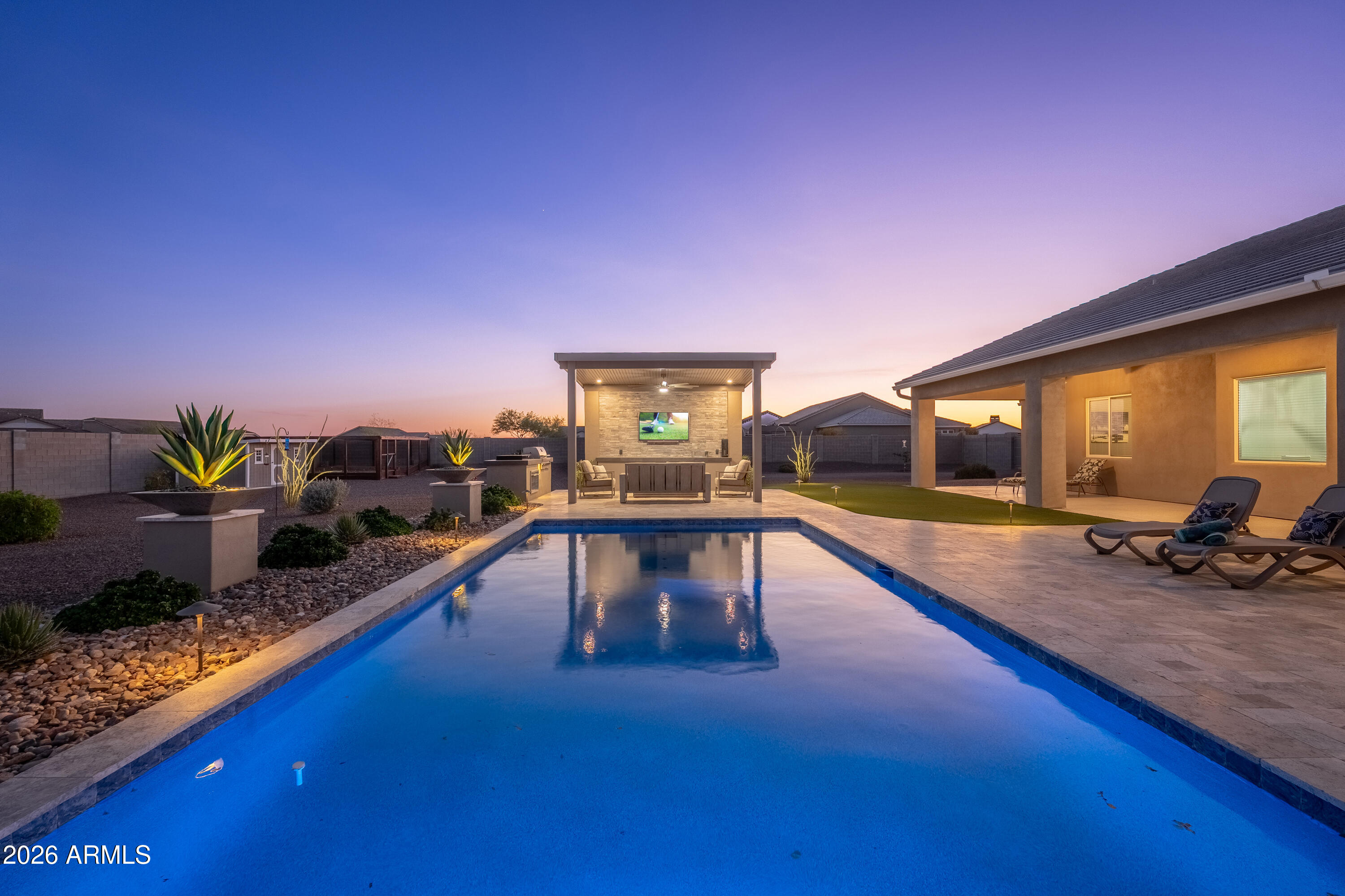 9037 W Garnet Mountain Drive — photo