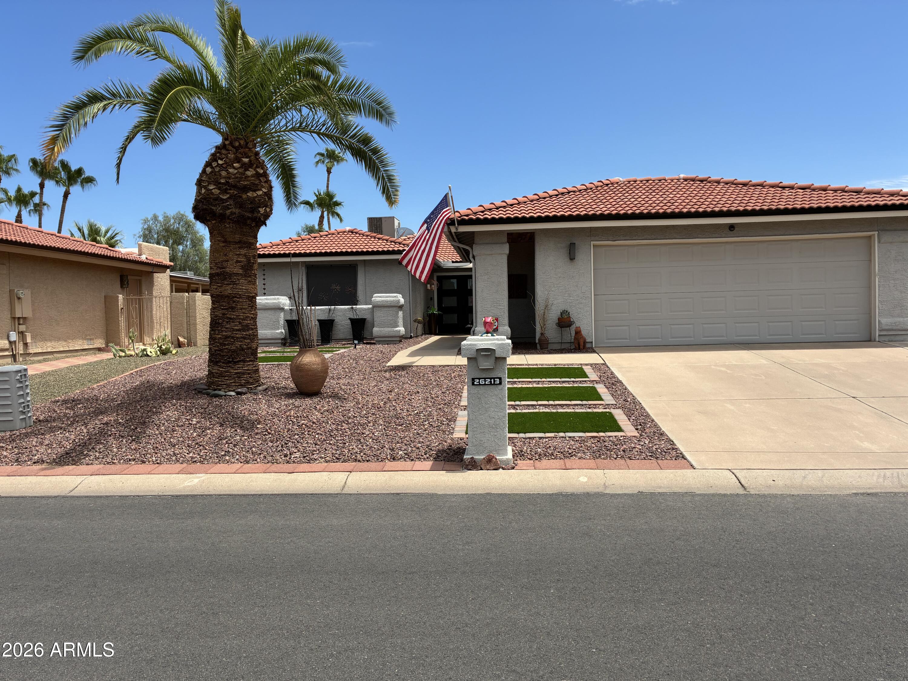 26213 S Eastlake Drive — photo