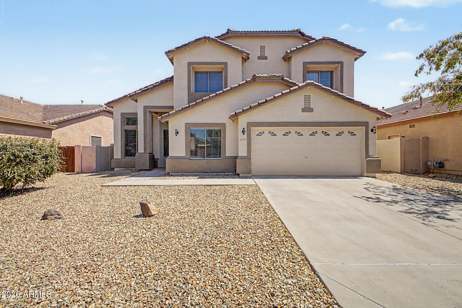 10925 W Davis Lane — photo