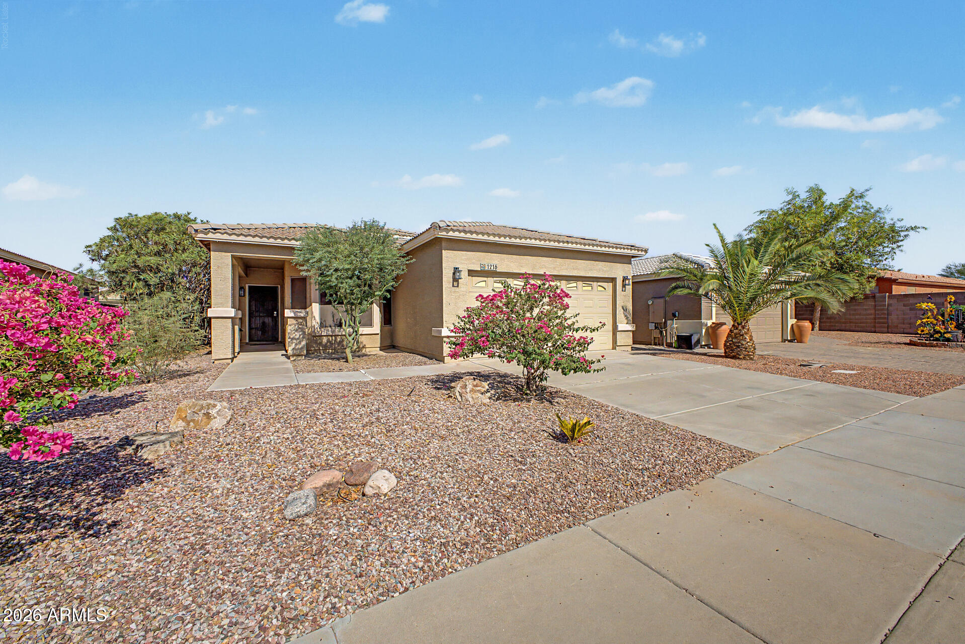 1216 N Lantana Place — photo