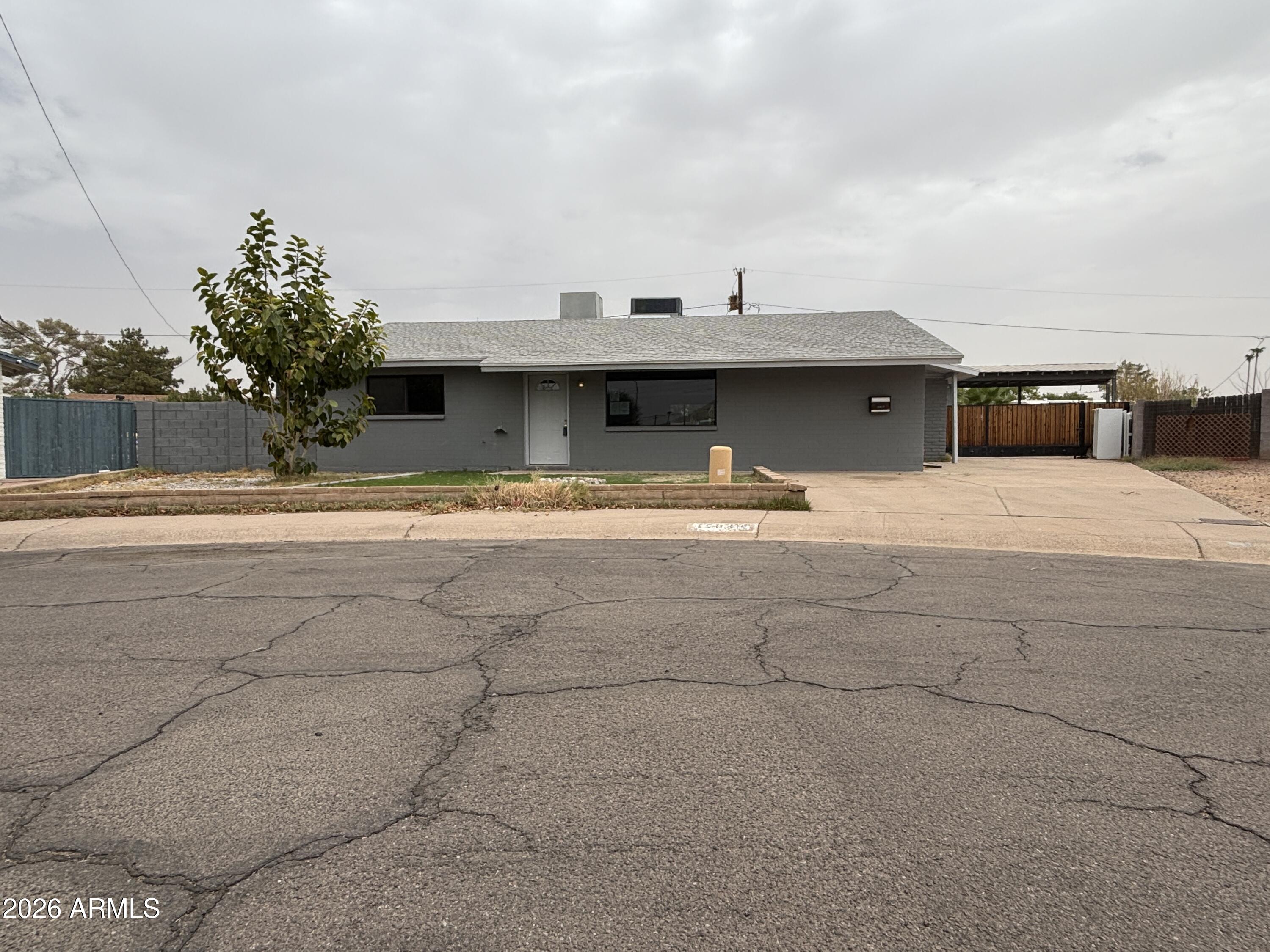 15039 N 24th Place — photo