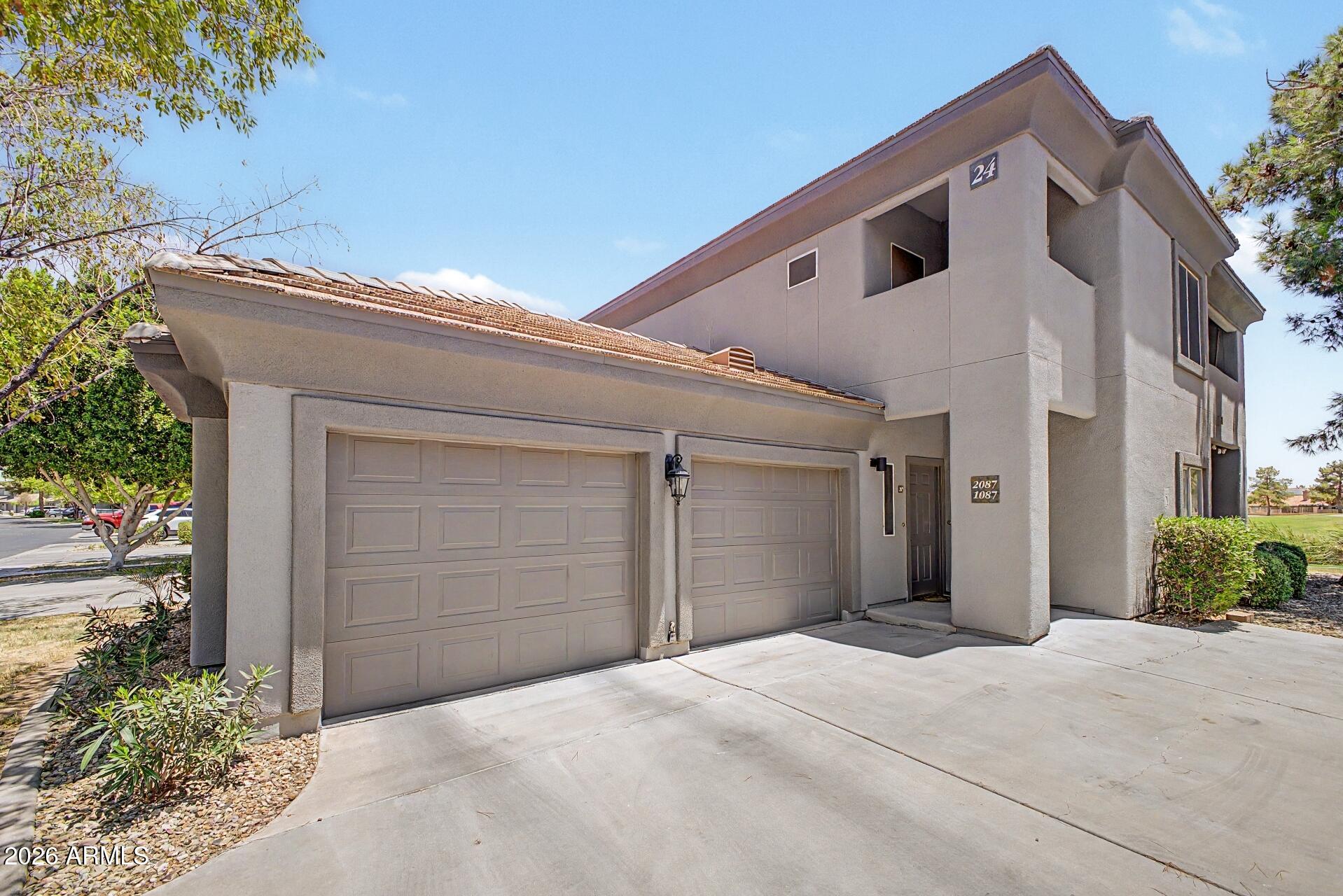 7401 W Arrowhead Clubhouse Drive 2087 — photo
