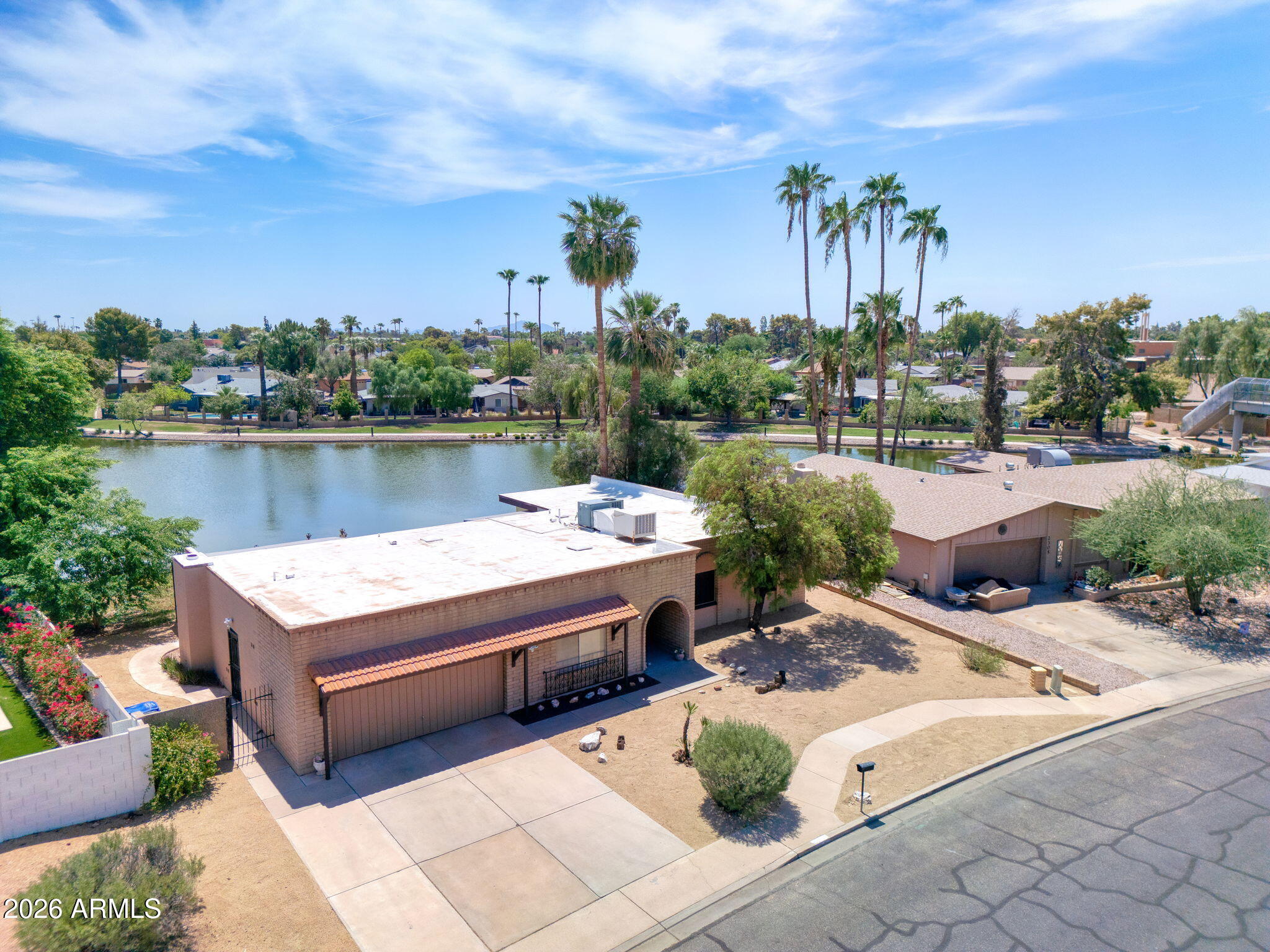 2301 W Impala Avenue — photo