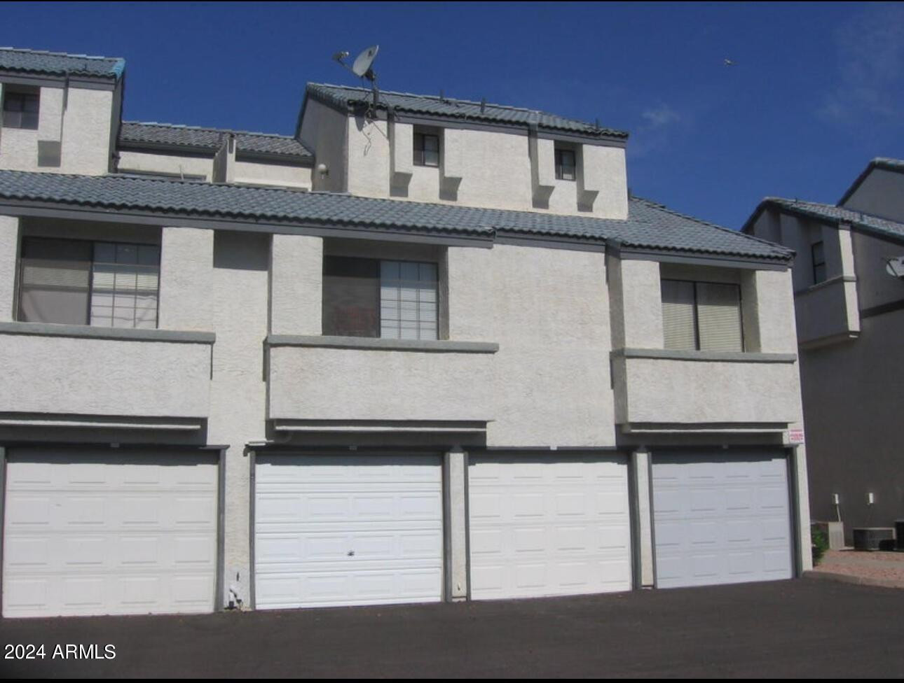 3716 E University Drive Unit 2015 — photo