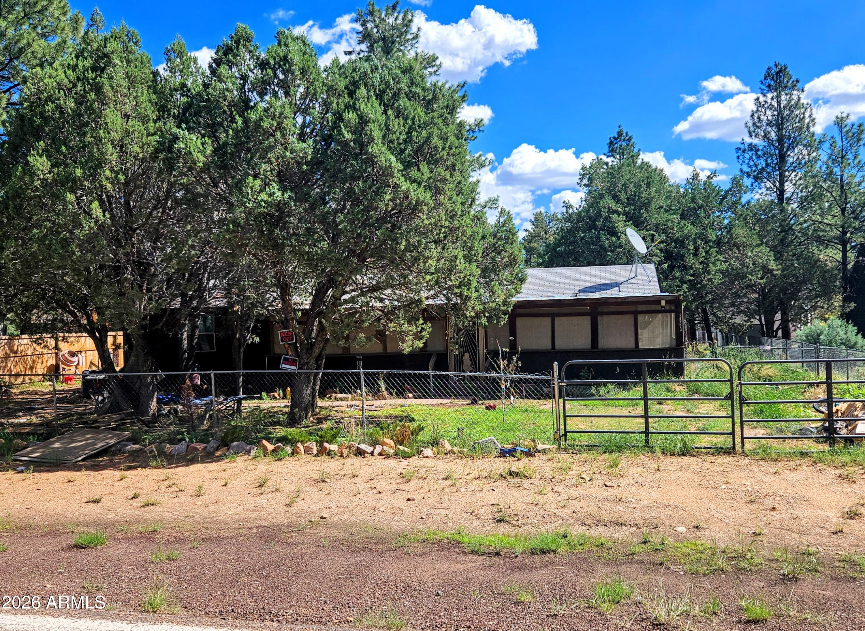 2863 Pine Rim Road — photo