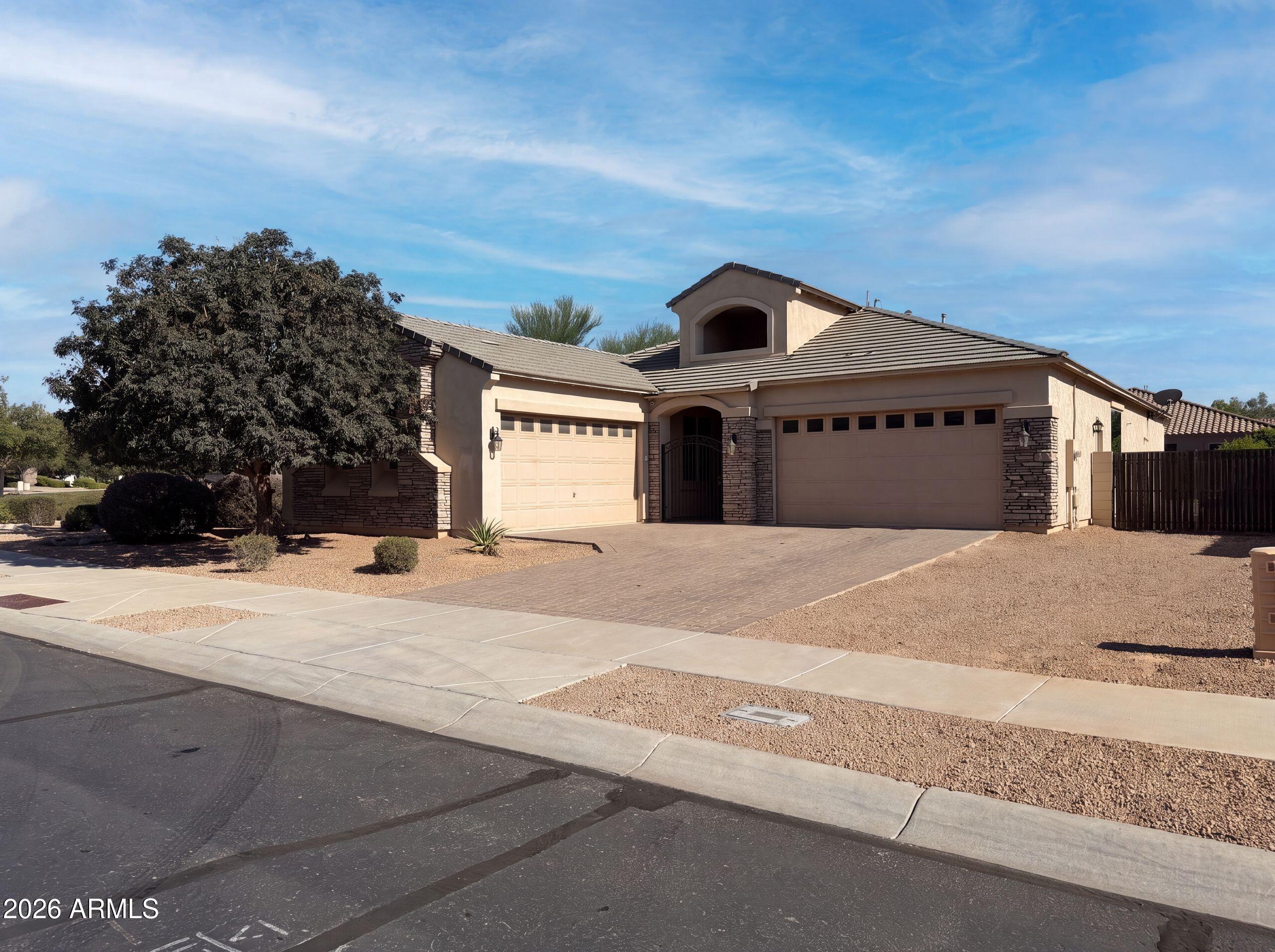 19745 E Raven Drive — photo