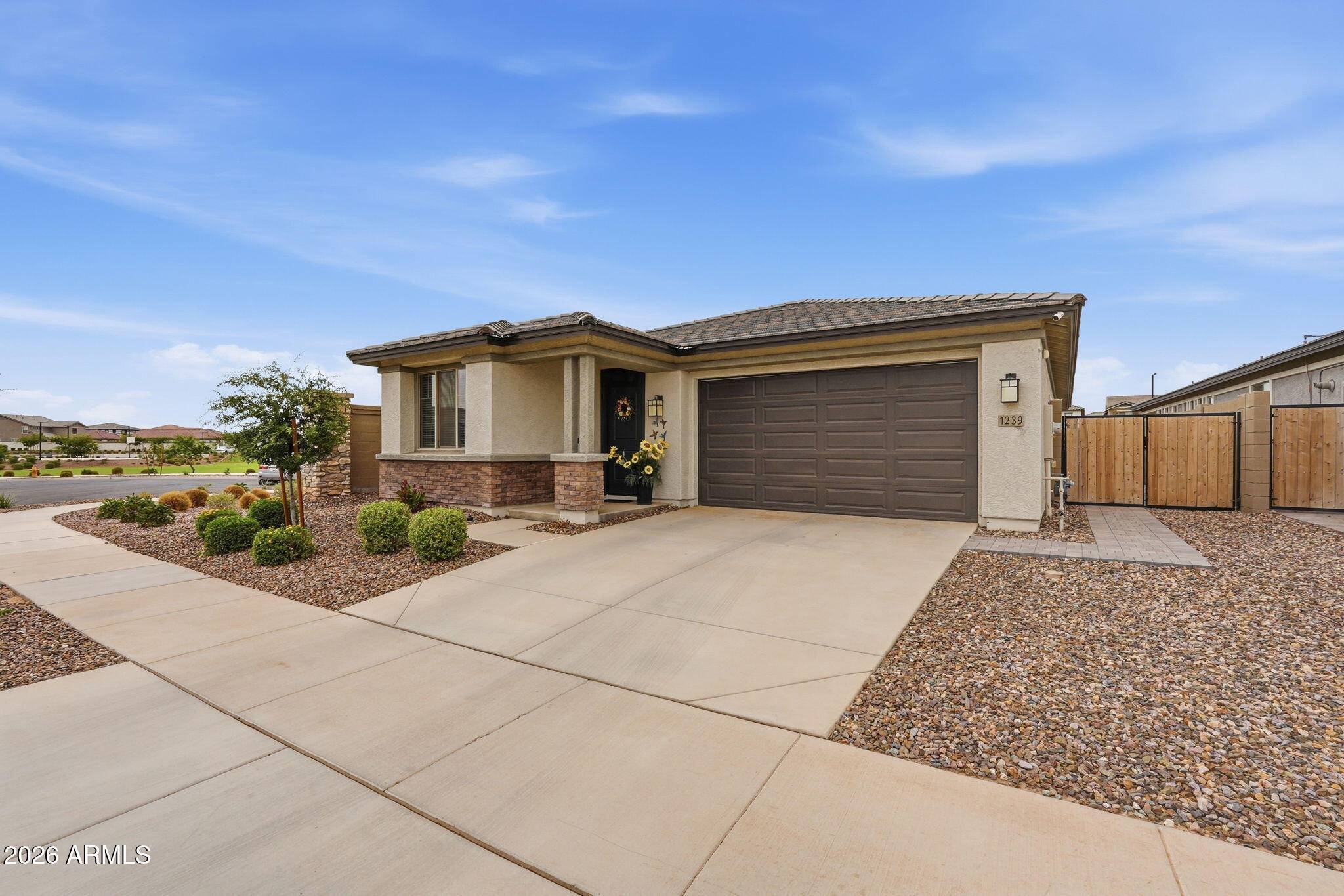 1239 W Macaw Court — photo