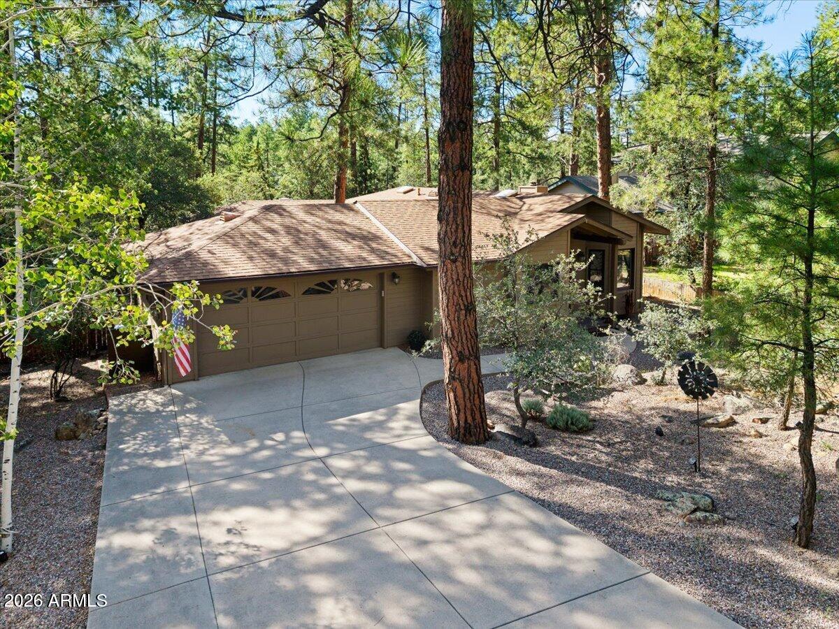 1136 E Timber Ridge Road — photo