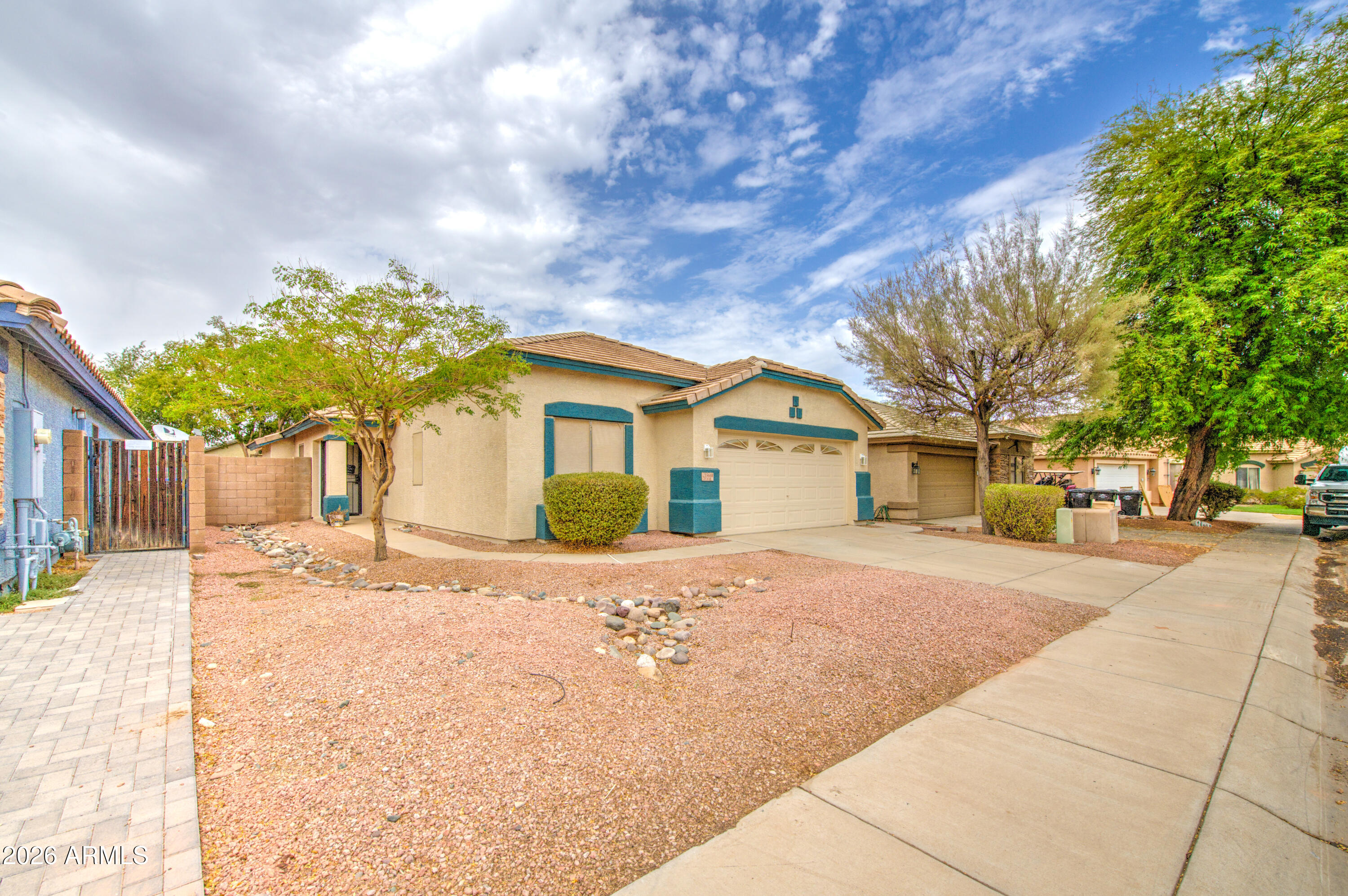 15668 W Saguaro Lane — photo