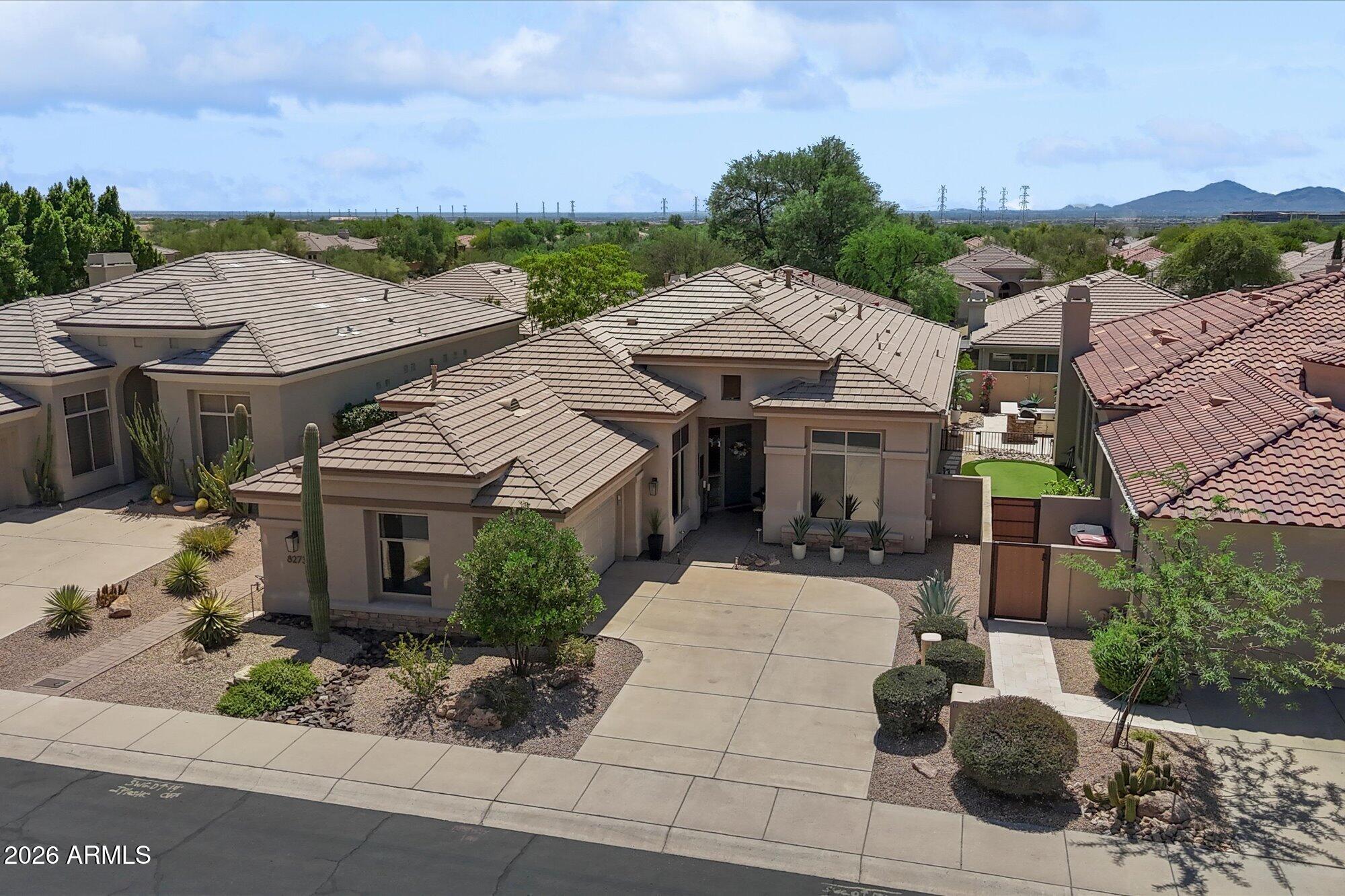 8273 E Hoverland Road — photo