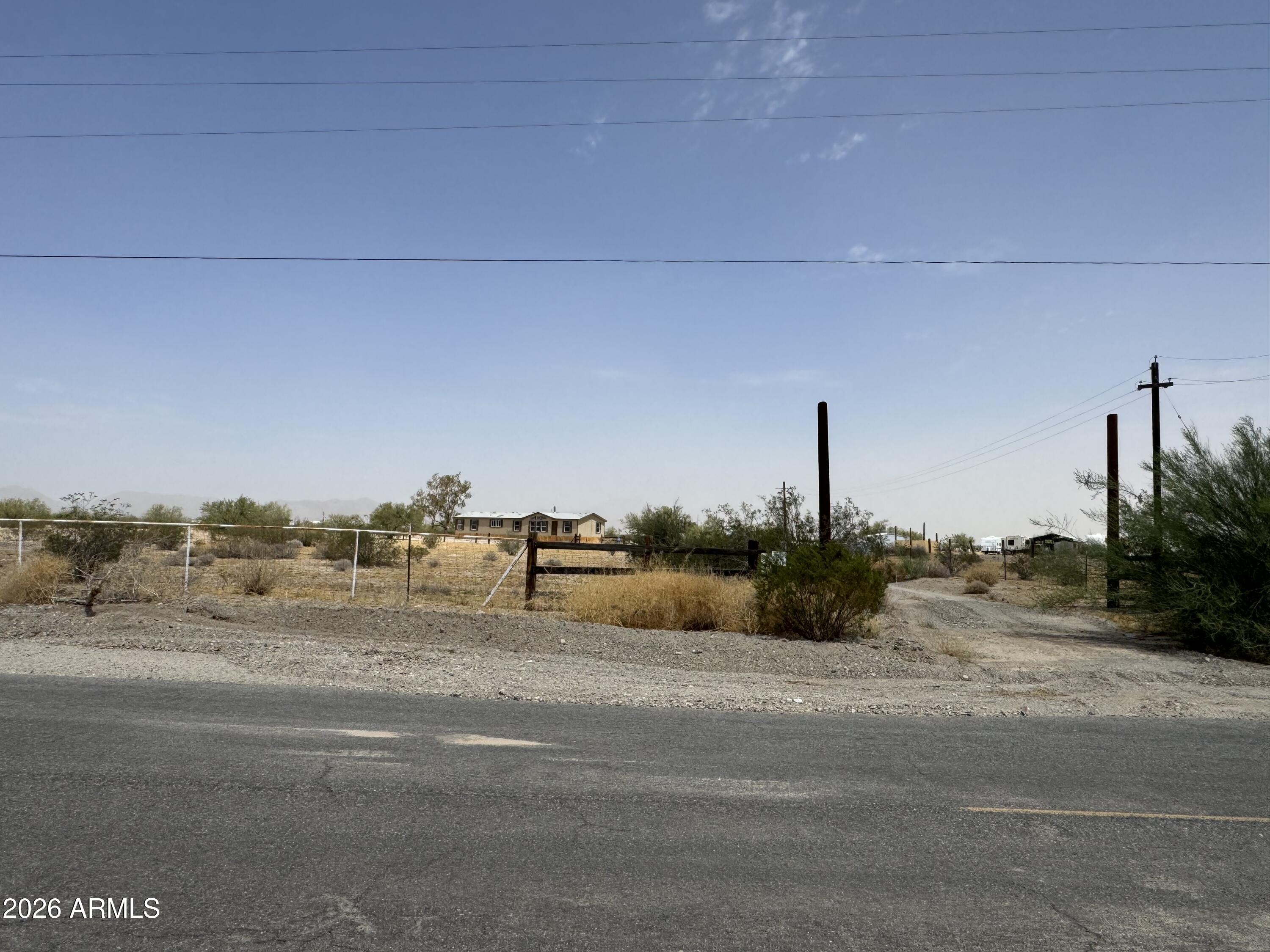 65623 Hall Street — photo