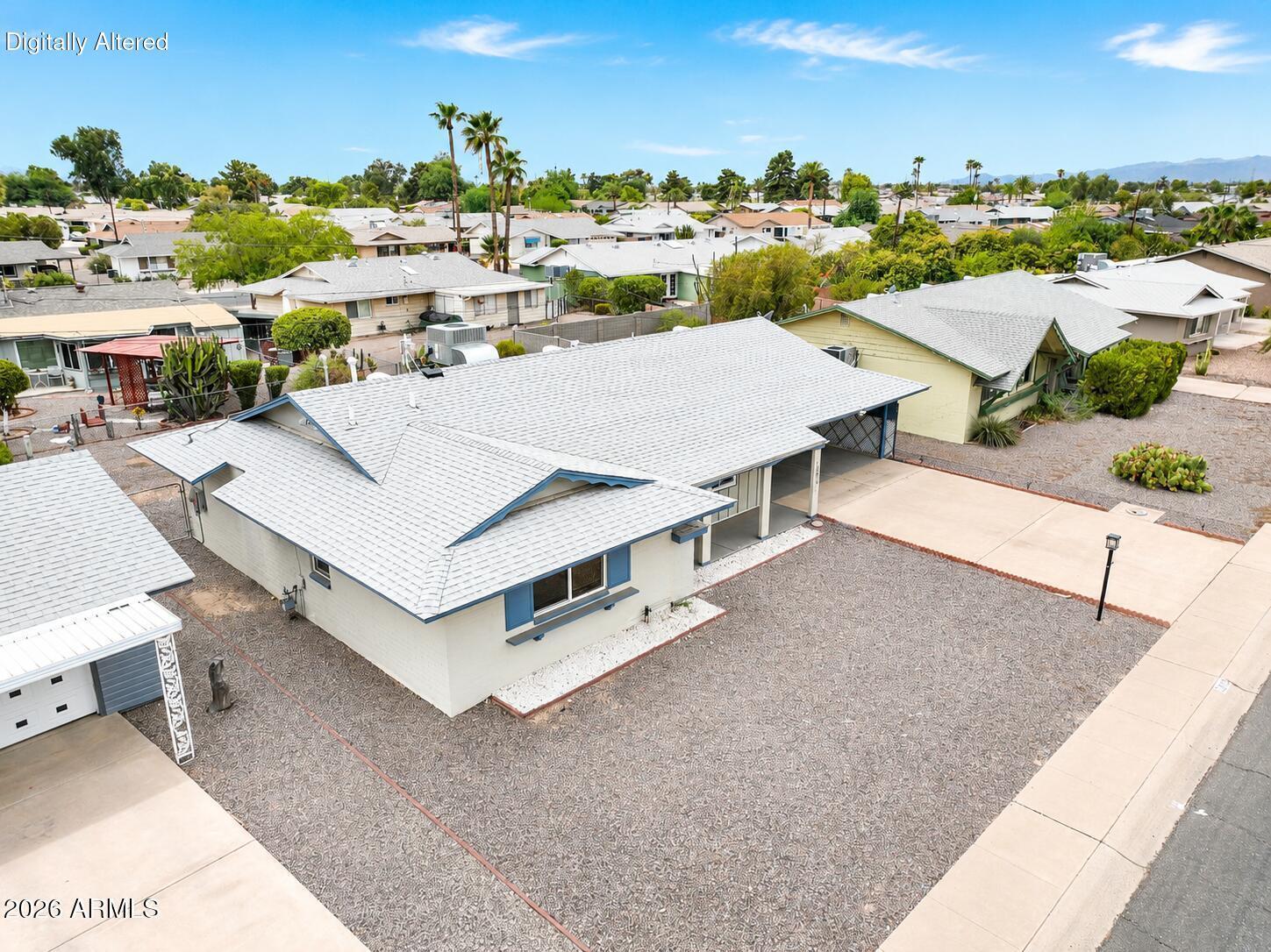 10819 W Canterbury Drive — photo