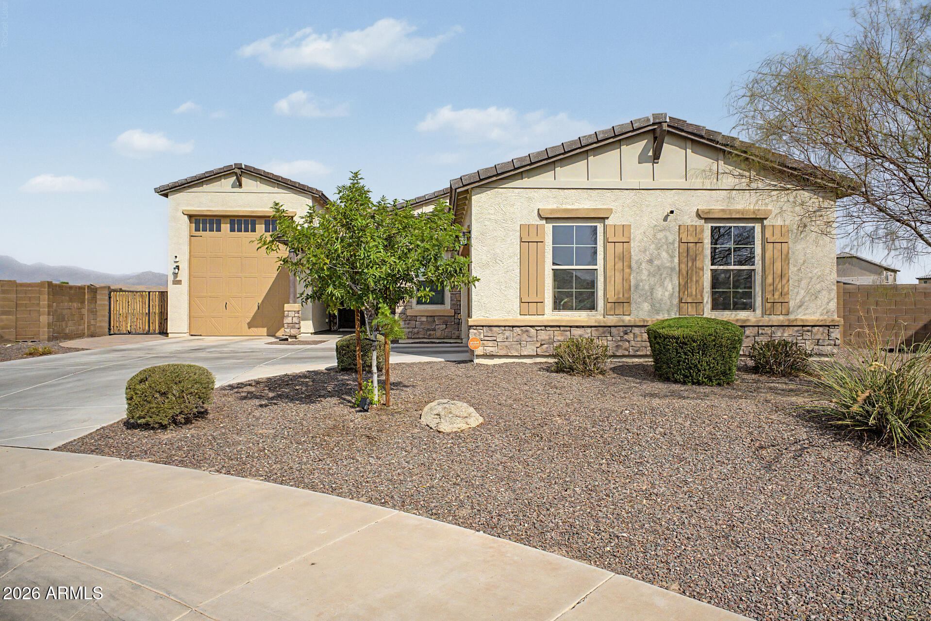 17308 W Echo Lane — photo