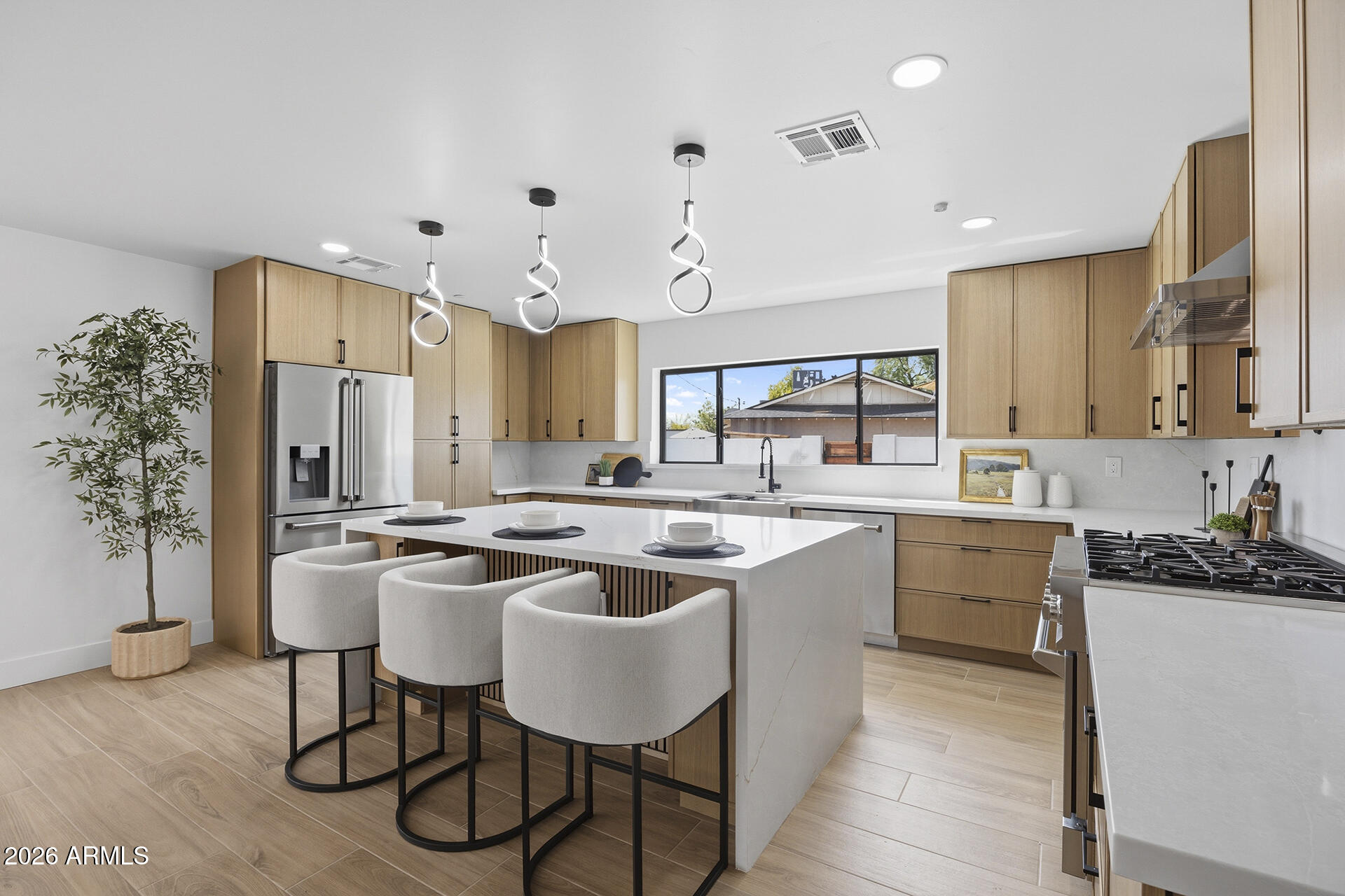 8401 E Avalon Drive — photo
