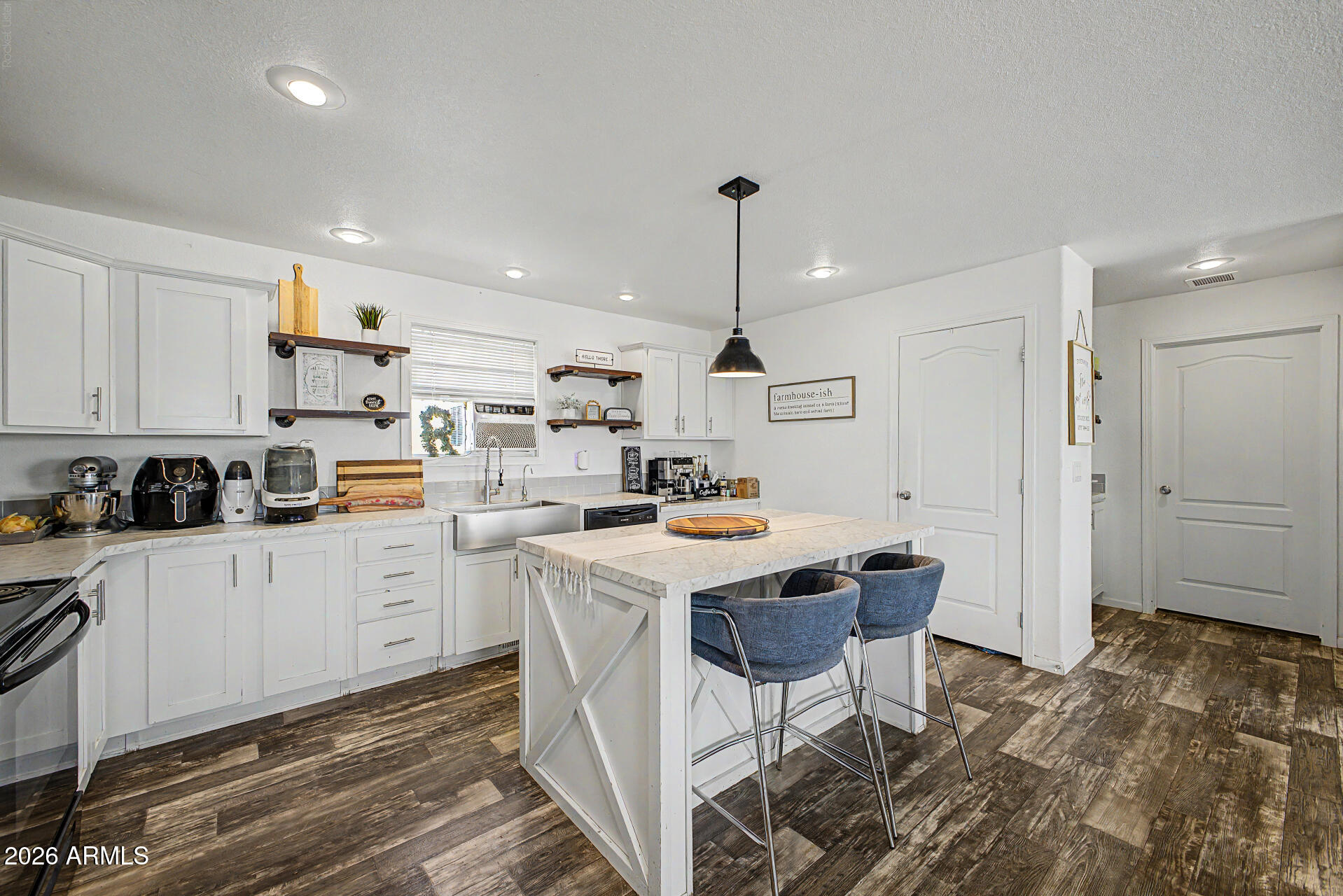 2012 S 380th Drive — photo