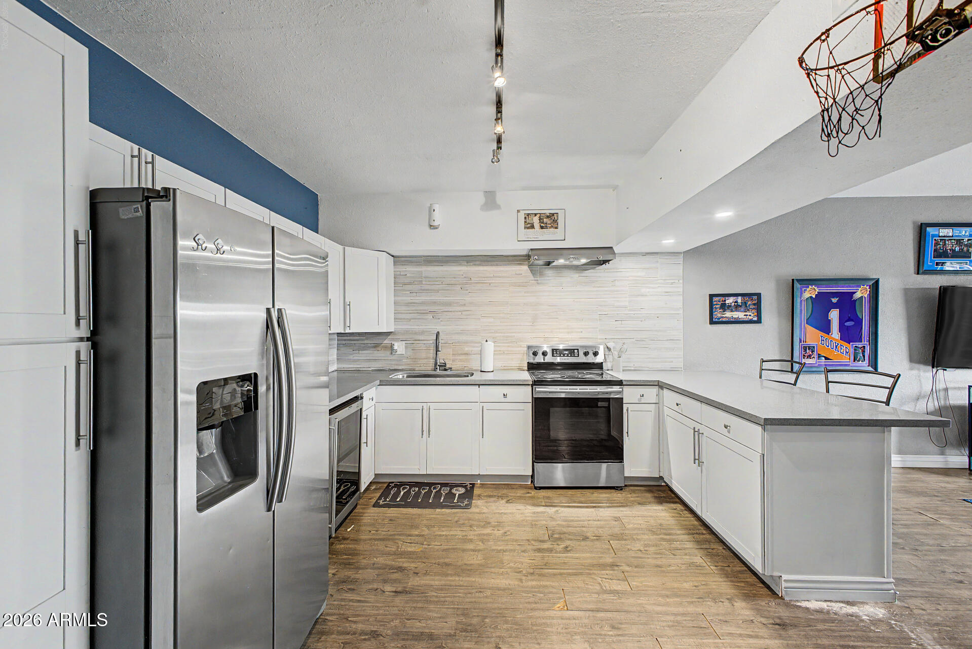 357 E Thomas Road a105 — photo