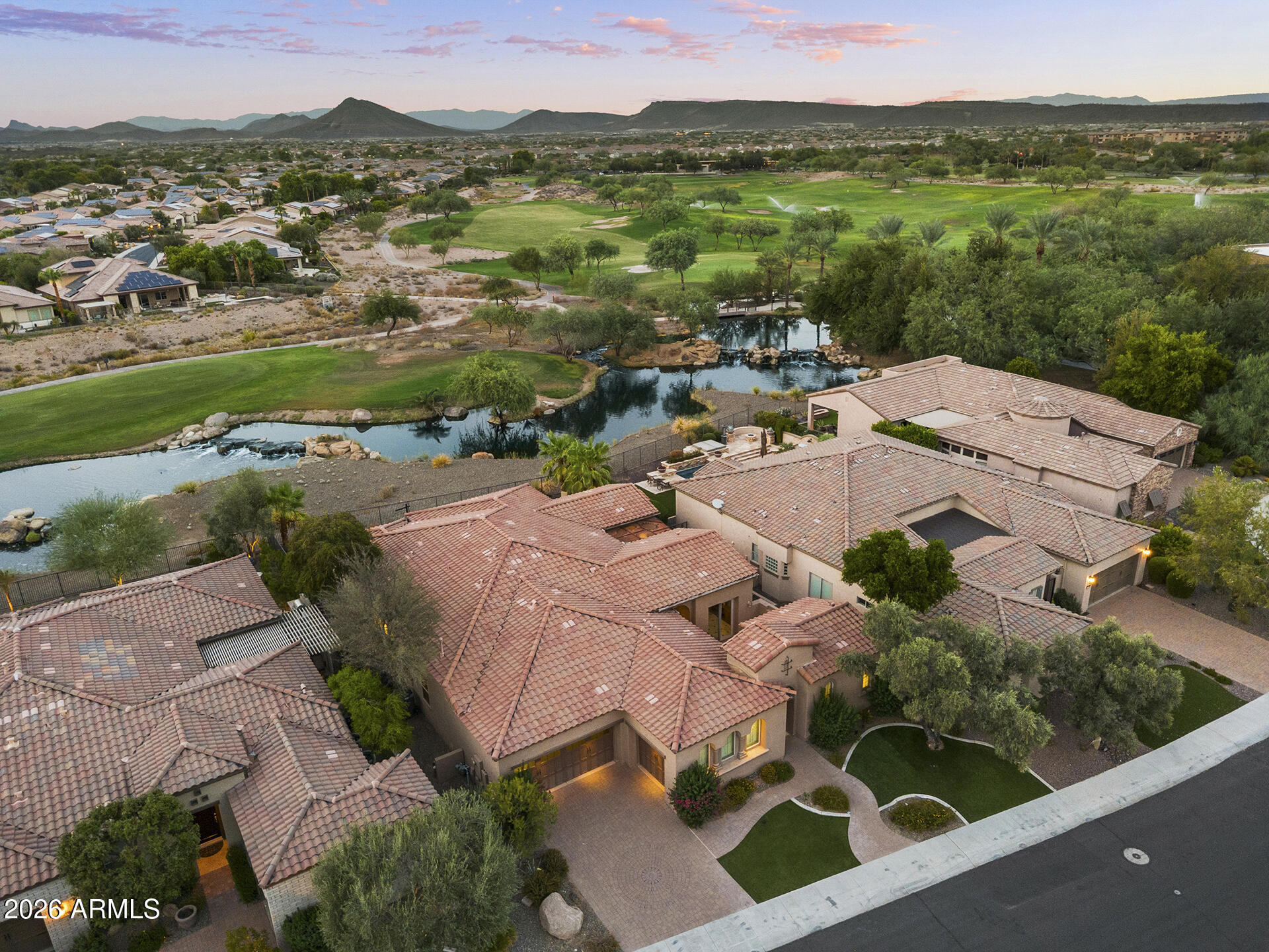 12926 W Red Fox Road — photo