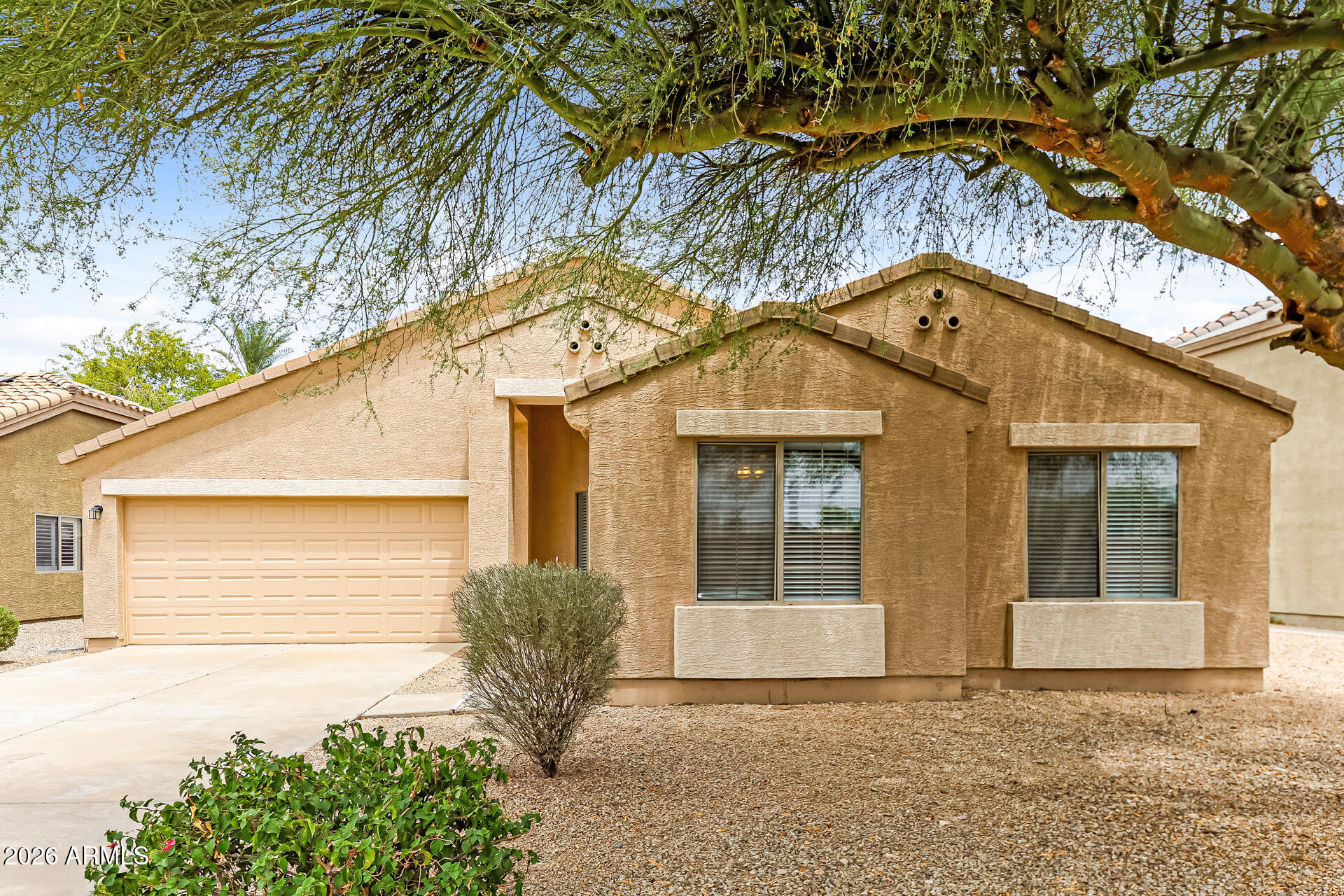 12550 W Hearn Road — photo